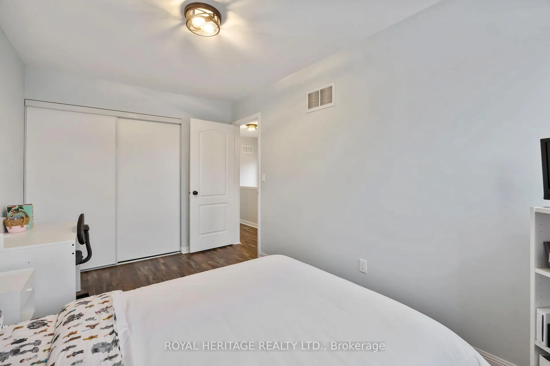 Photo 19 of 1251 Quest Circle, Mississauga, Meadowvale Village — HOMEH