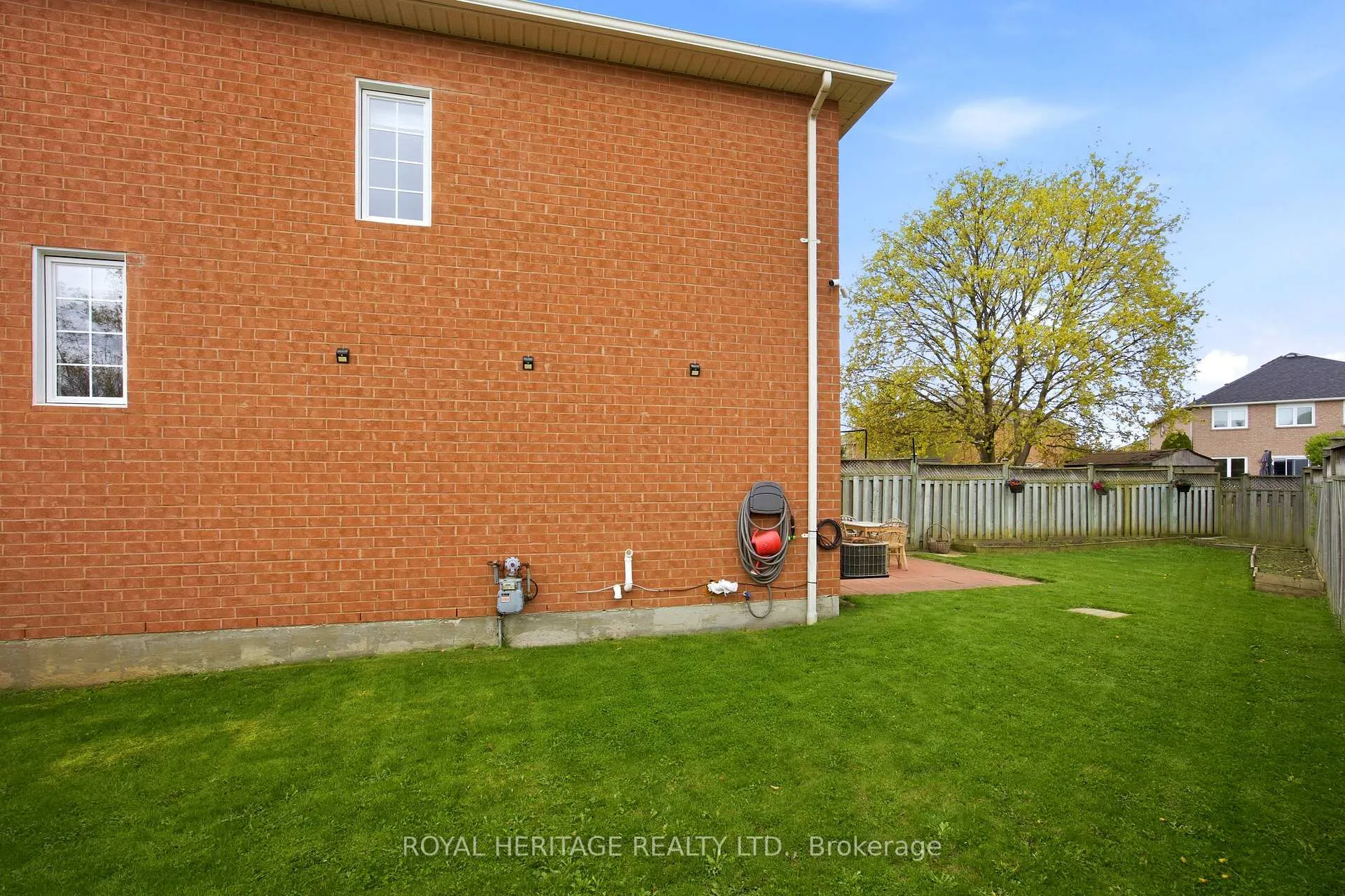 Photo 25 of 1251 Quest Circle, Mississauga, Meadowvale Village — HOMEH
