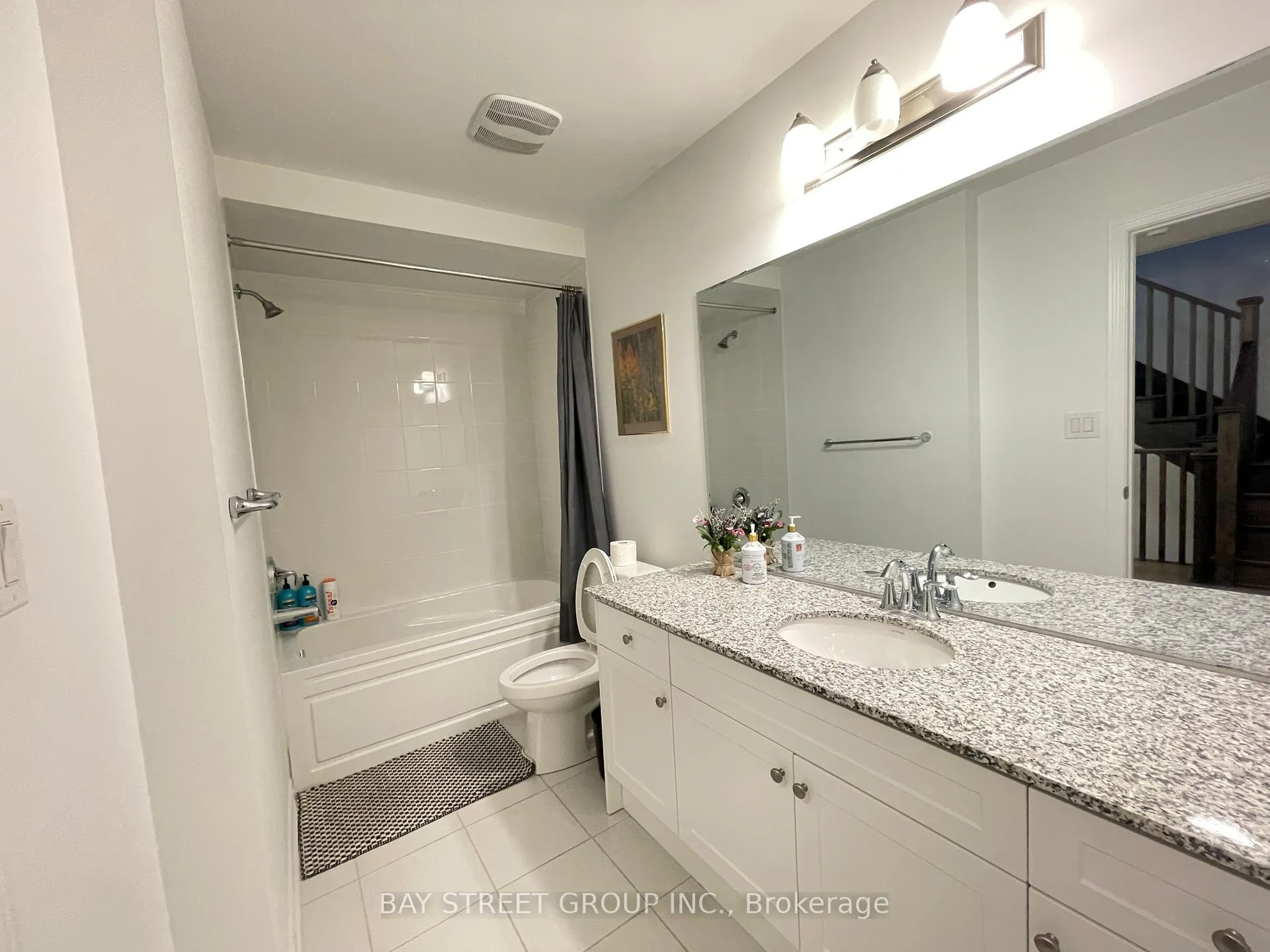 Photo 28 of 3095 Travertine Drive, Oakville, Northwest — HOMEH