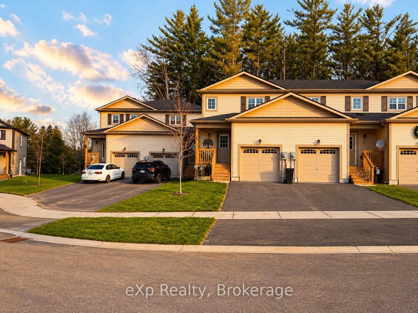 Photo 6 of 29 Nicole Park Place, Bracebridge, Macaulay — HOMEH