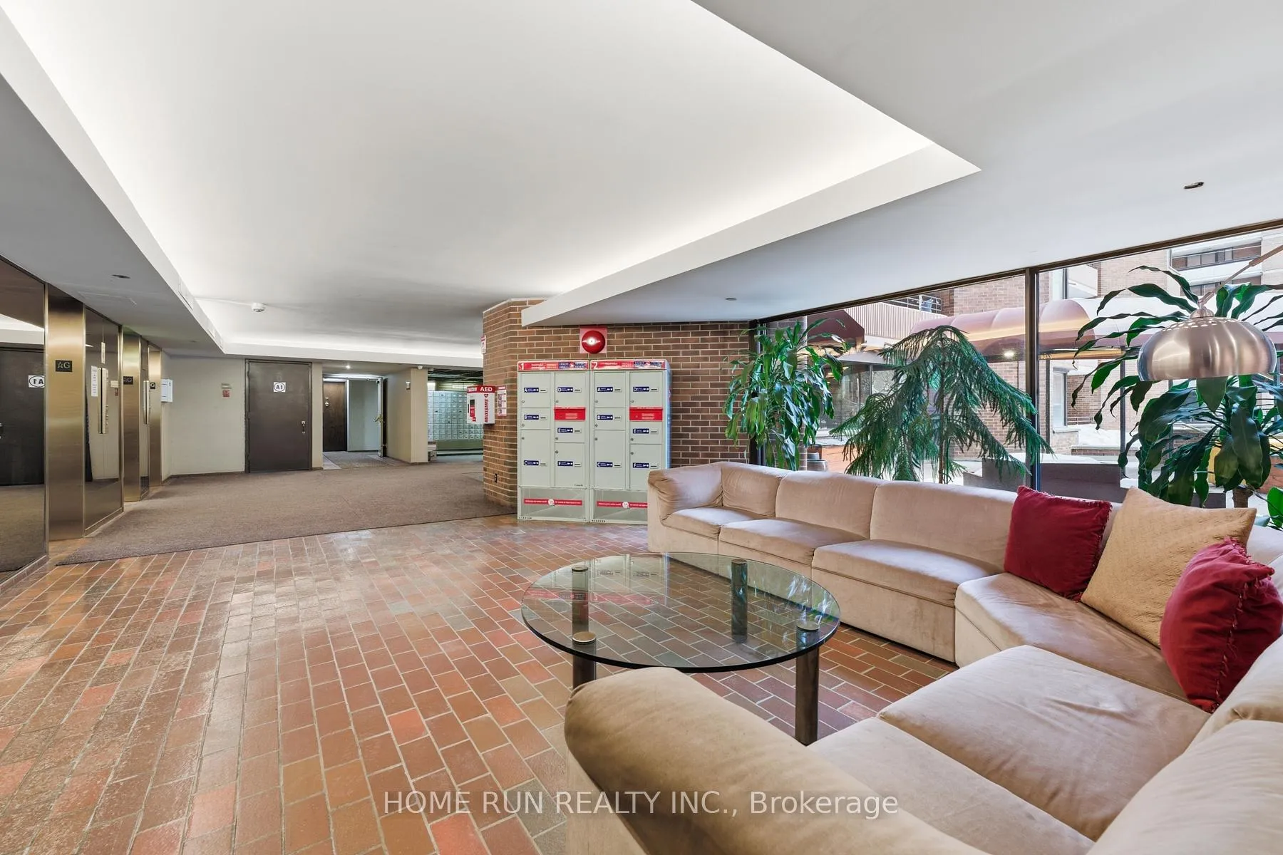 Photo 6 of Unit 104, 151 Bay Street, Ottawa, Ottawa Centre — HOMEH