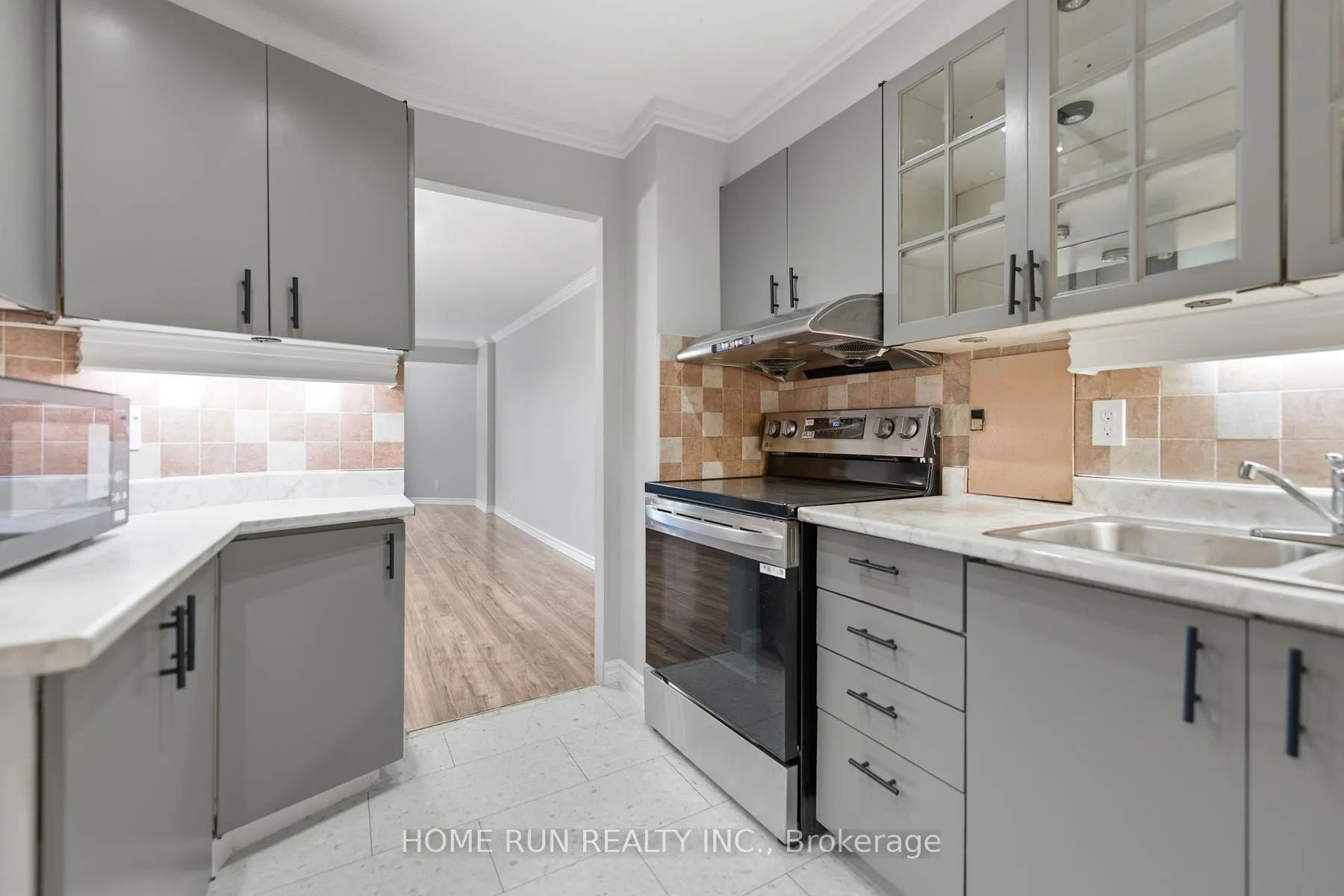 Photo 17 of Unit 104, 151 Bay Street, Ottawa, Ottawa Centre — HOMEH