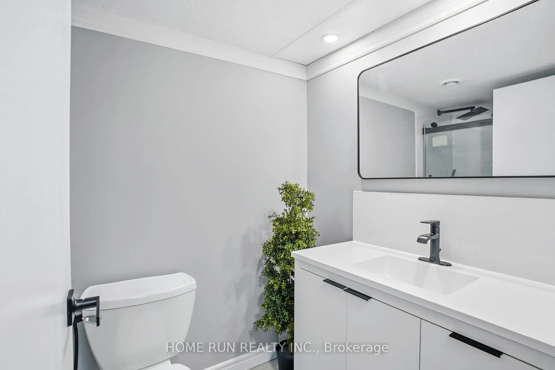 Photo 19 of Unit 104, 151 Bay Street, Ottawa, Ottawa Centre — HOMEH