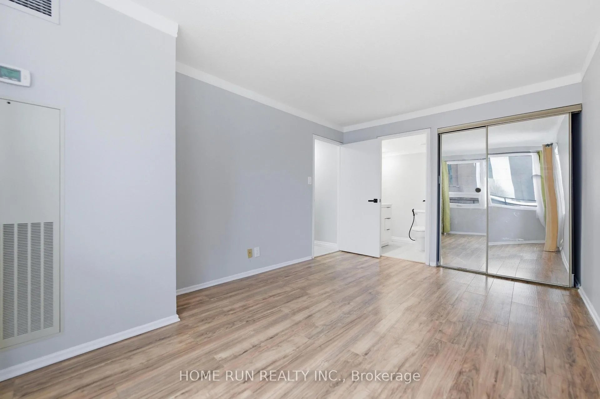 Photo 23 of Unit 104, 151 Bay Street, Ottawa, Ottawa Centre — HOMEH