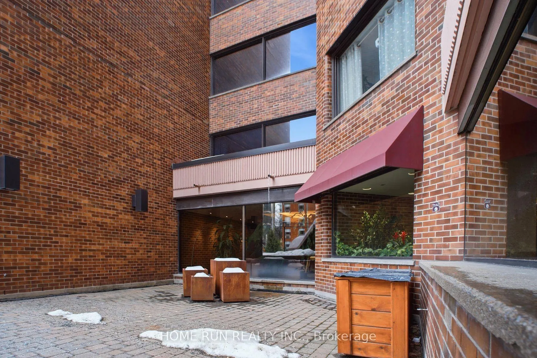 Photo 30 of Unit 104, 151 Bay Street, Ottawa, Ottawa Centre — HOMEH