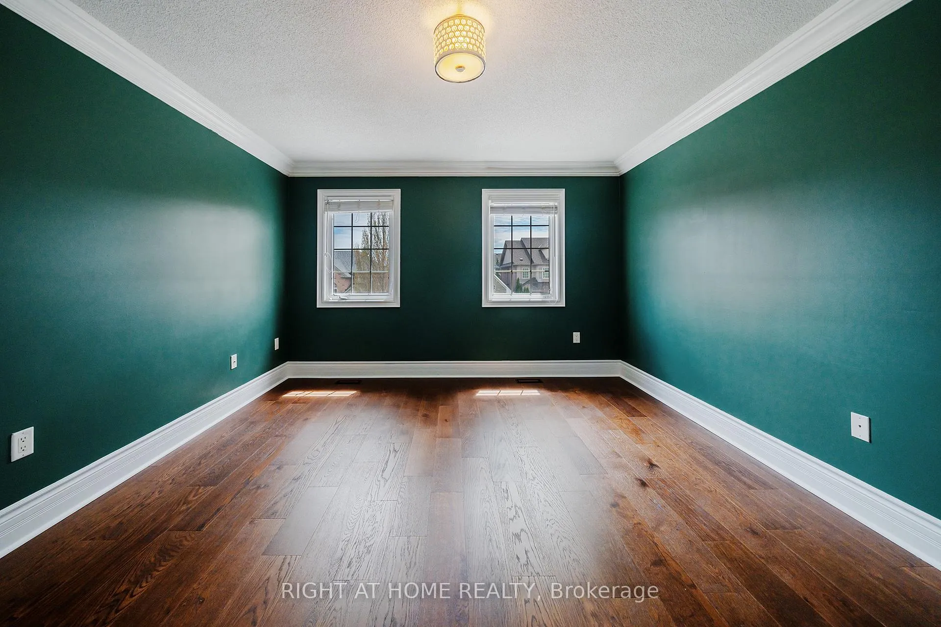 Photo 30 of 3353 Skipton Lane, Oakville, Bronte Creek — HOMEH