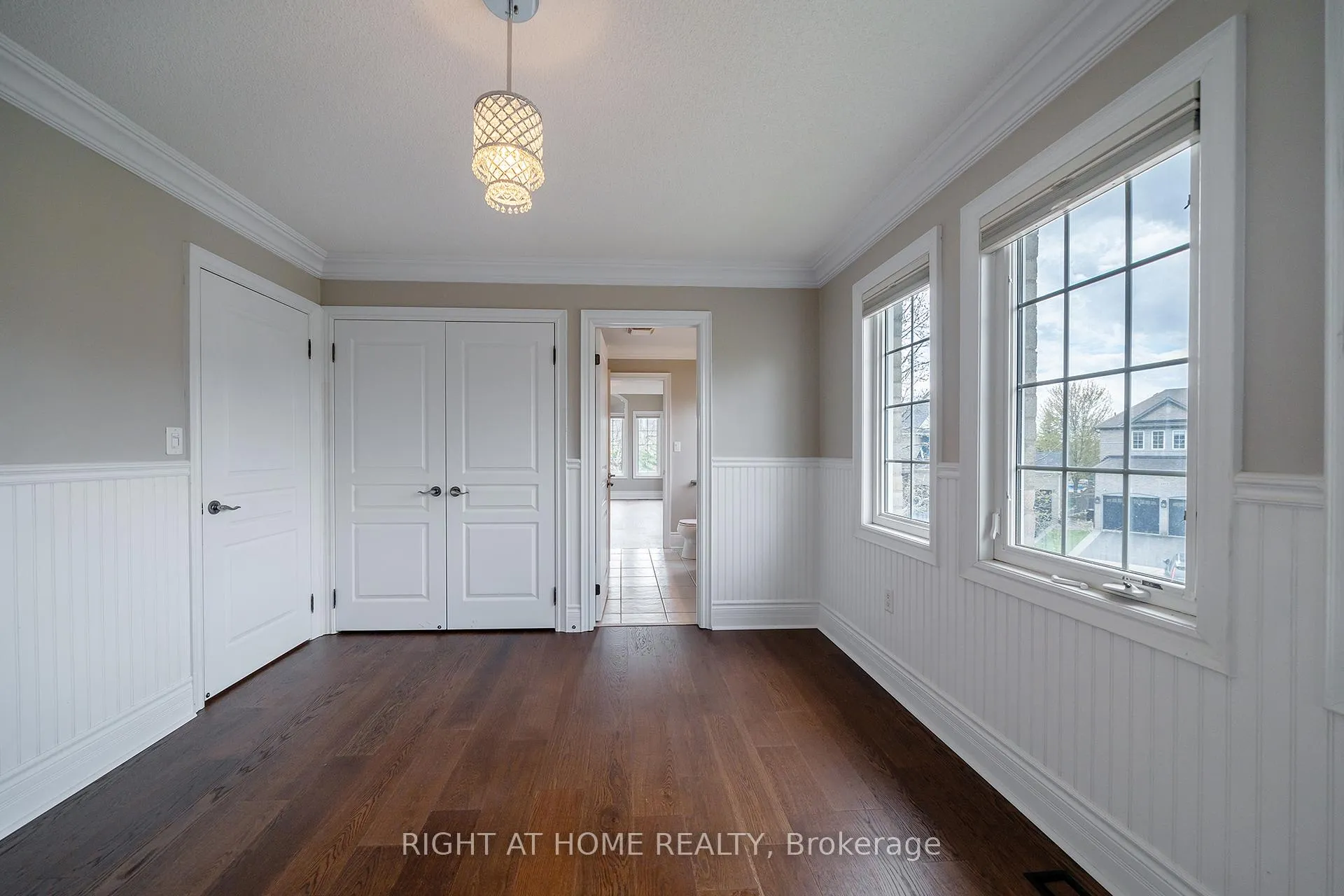 Photo 38 of 3353 Skipton Lane, Oakville, Bronte Creek — HOMEH