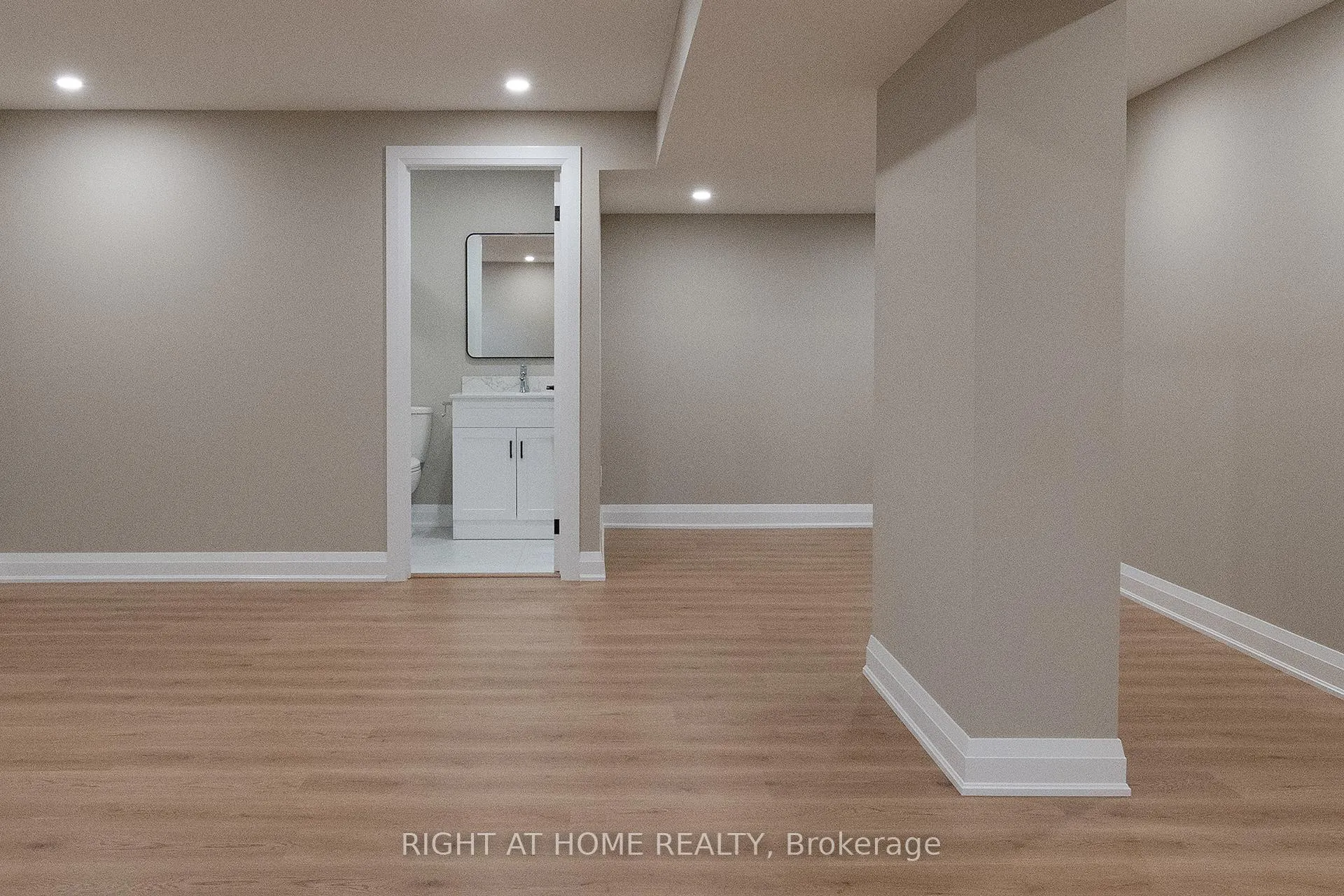 Photo 42 of 3353 Skipton Lane, Oakville, Bronte Creek — HOMEH