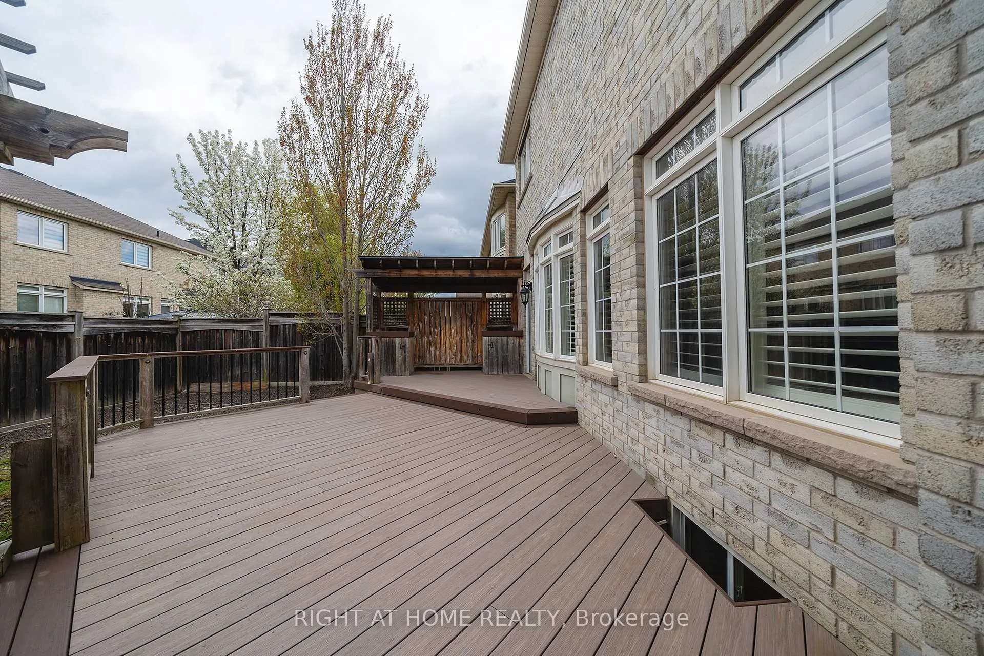 Photo 47 of 3353 Skipton Lane, Oakville, Bronte Creek — HOMEH