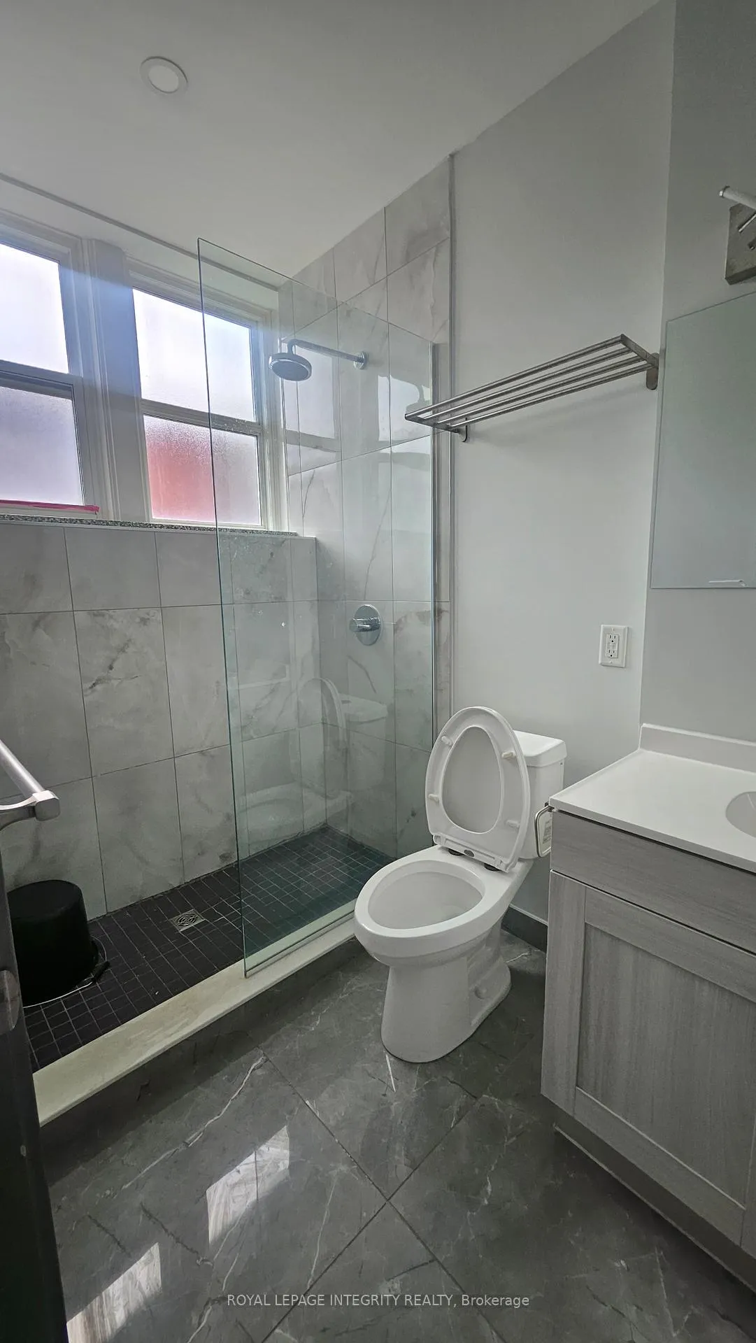 Photo 5 of Unit S08, 61 Parent Avenue, Ottawa, Lower Town/Byward Market — HOMEH