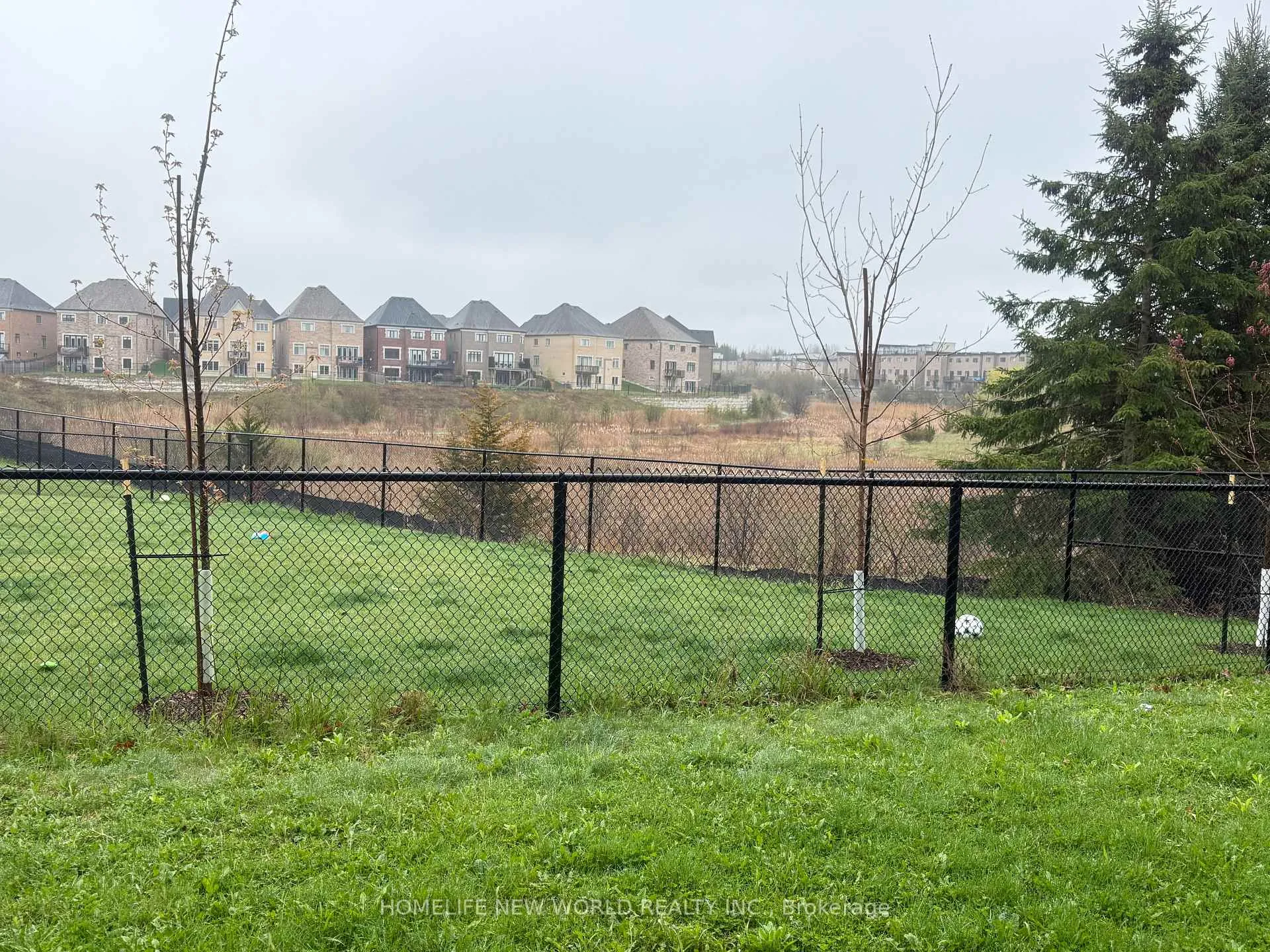 Photo 14 of 83 Kane Crescent, Aurora, Bayview Northeast — HOMEH