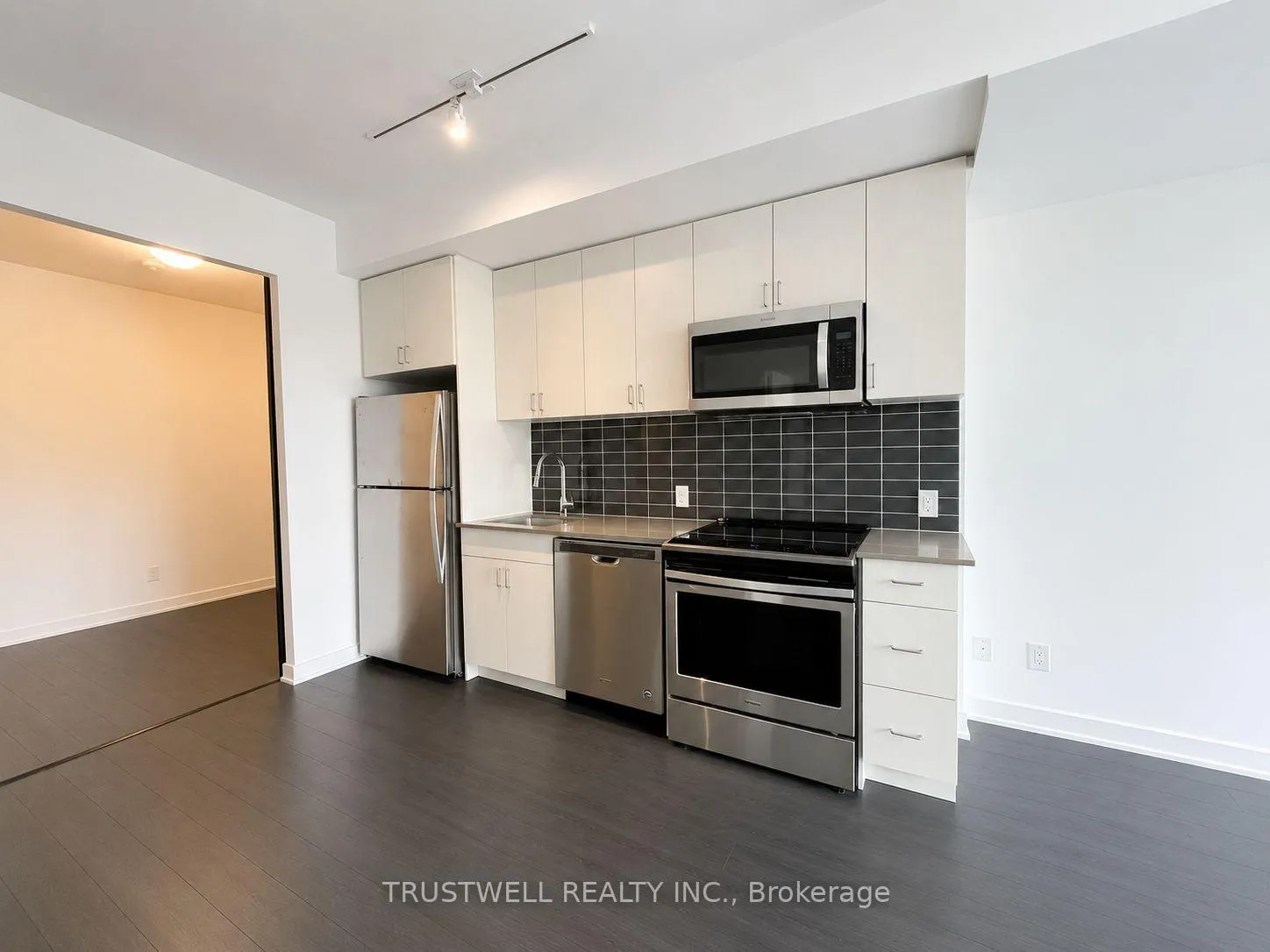 Front of Unit 308, 2799 Kingston Road