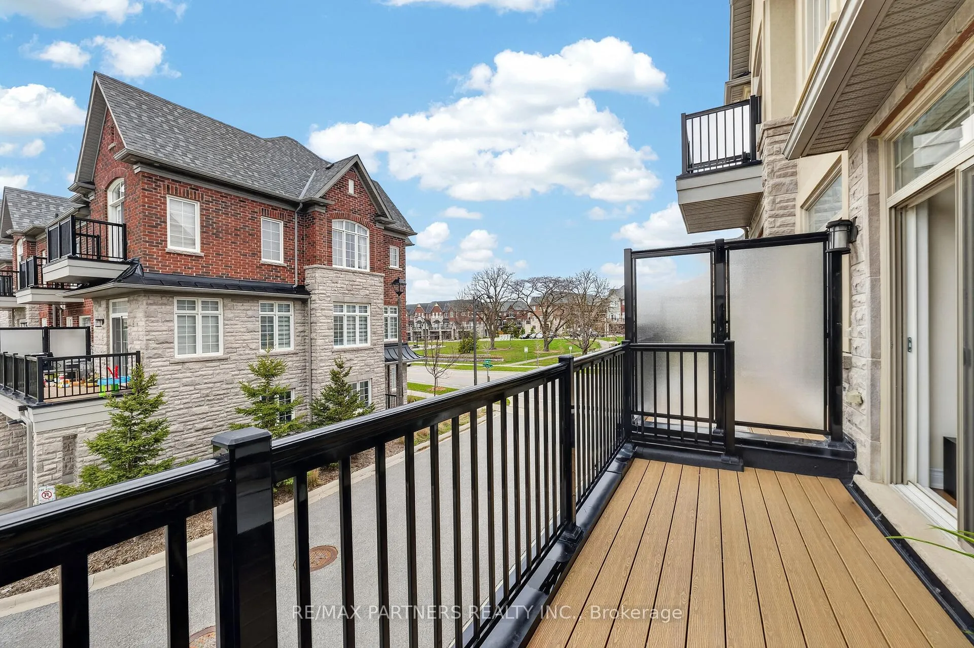 Photo 34 of 3 Fernhill Lane, Markham, Angus Glen — HOMEH