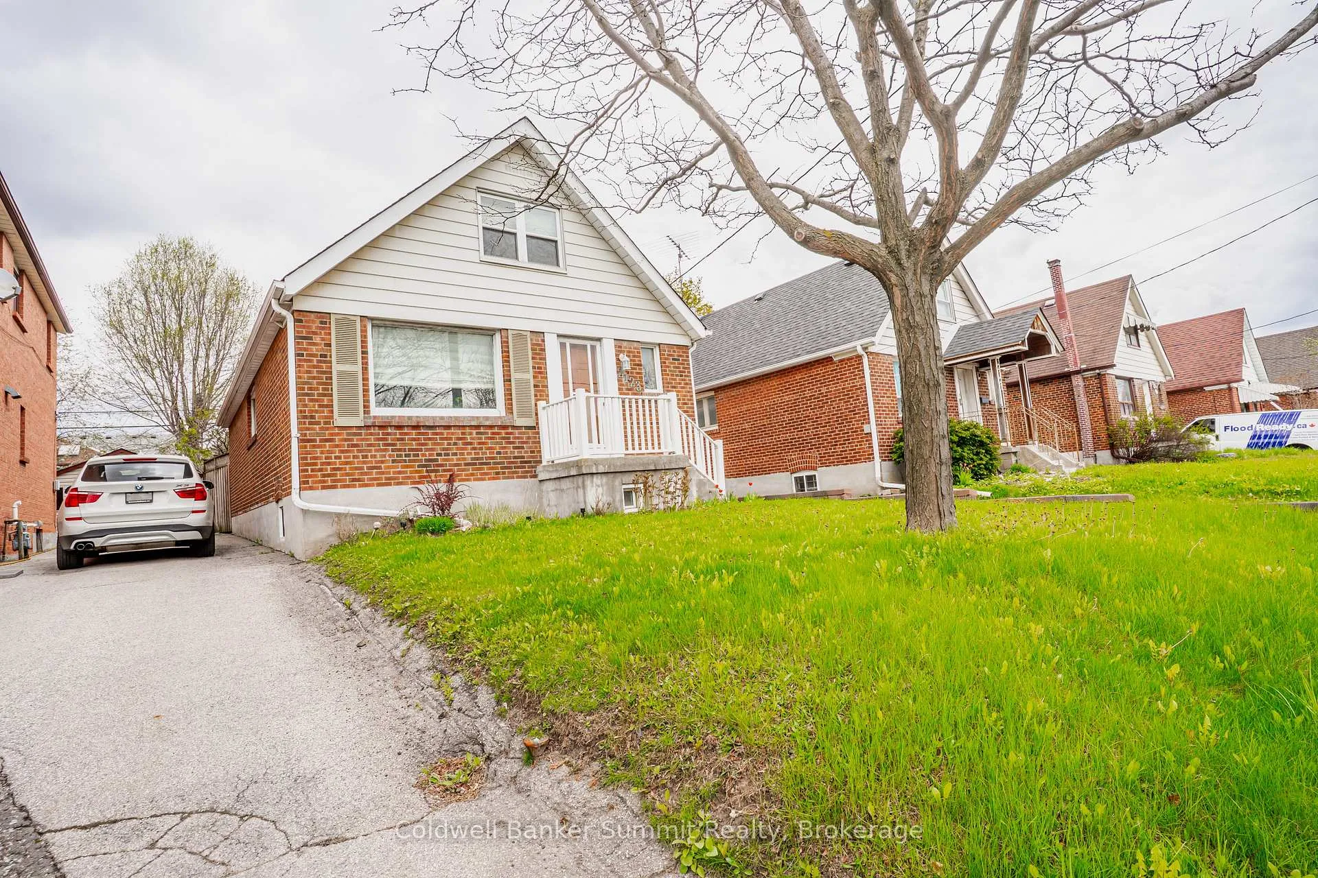 Photo 2 of 2123 Keele Street, North York, Beechborough-Greenbrook — HOMEH