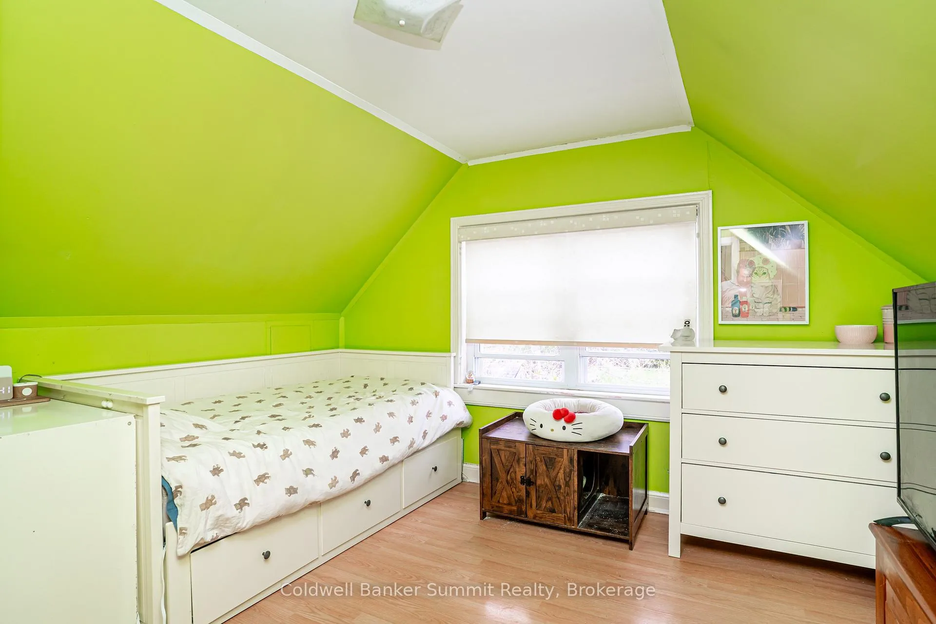 Photo 22 of 2123 Keele Street, North York, Beechborough-Greenbrook — HOMEH