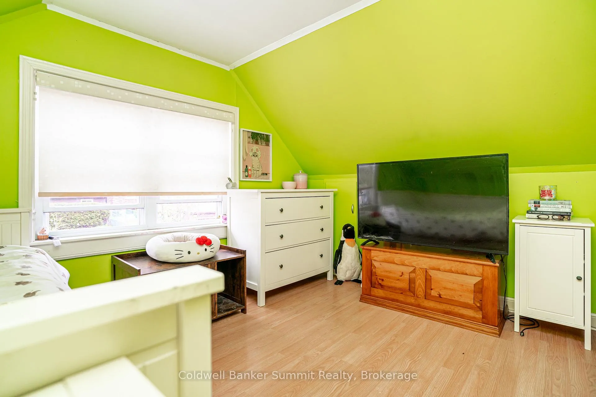 Photo 24 of 2123 Keele Street, North York, Beechborough-Greenbrook — HOMEH