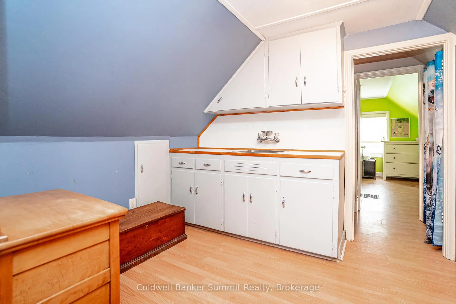 Photo 26 of 2123 Keele Street, North York, Beechborough-Greenbrook — HOMEH