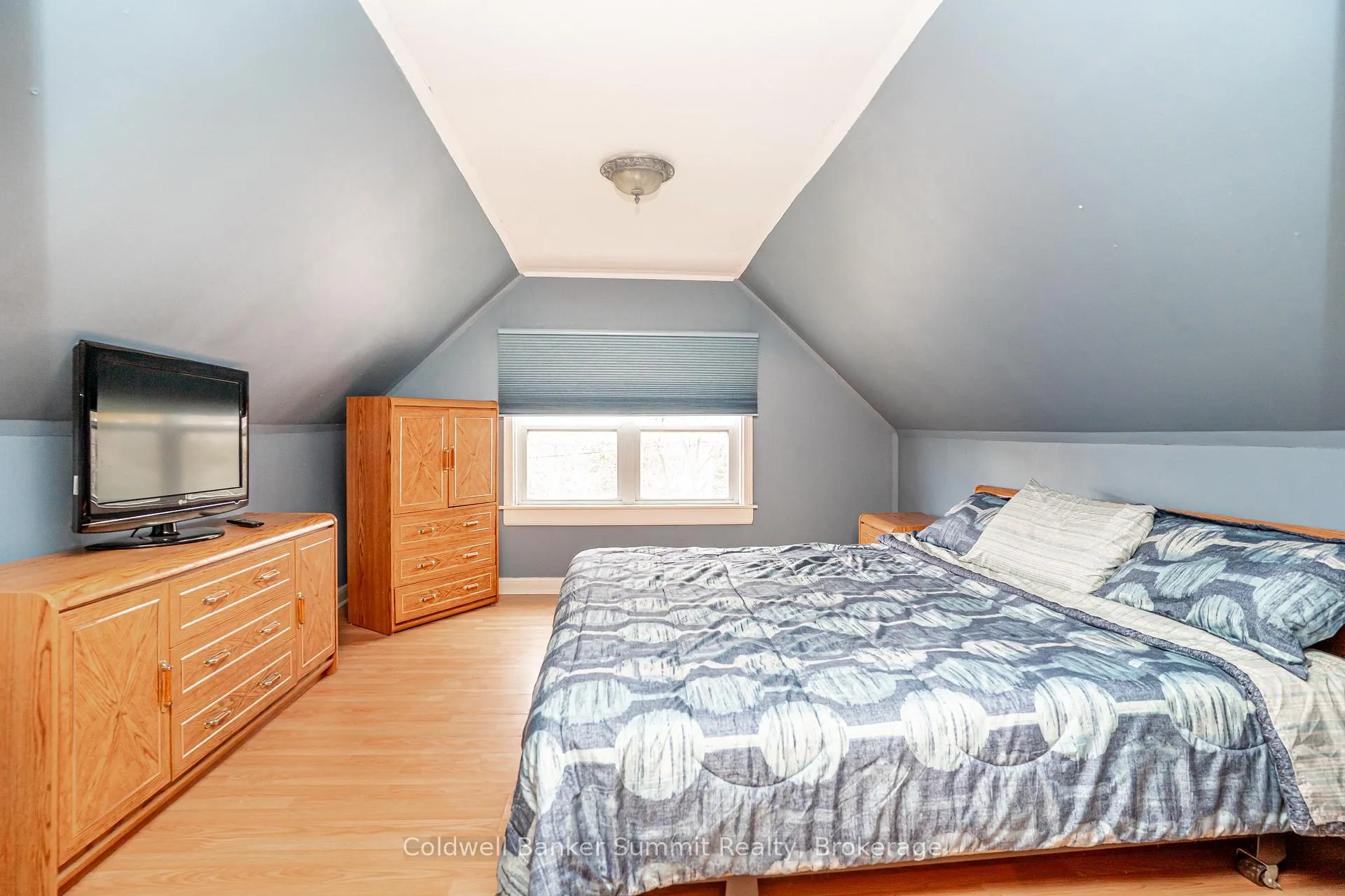 Photo 27 of 2123 Keele Street, North York, Beechborough-Greenbrook — HOMEH