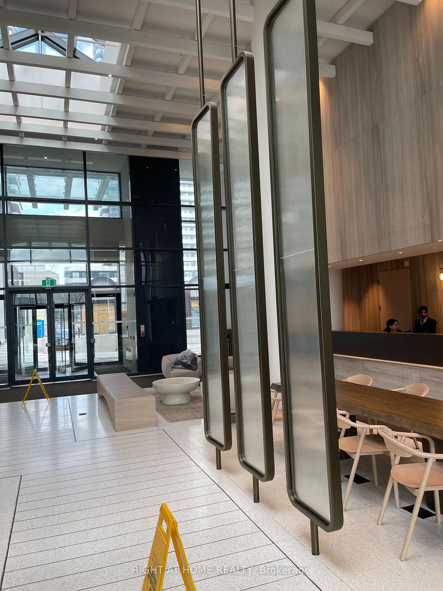 Photo 3 of Unit 5010, 225 Commerce Street, Vaughan, Vaughan Corporate Centre — HOMEH