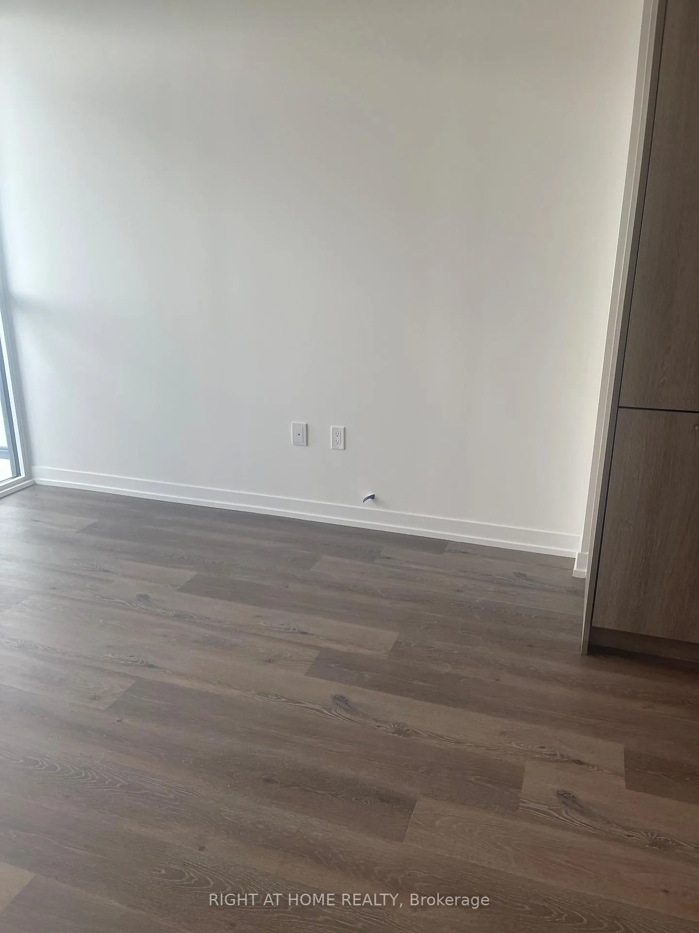 Photo 13 of Unit 5010, 225 Commerce Street, Vaughan, Vaughan Corporate Centre — HOMEH