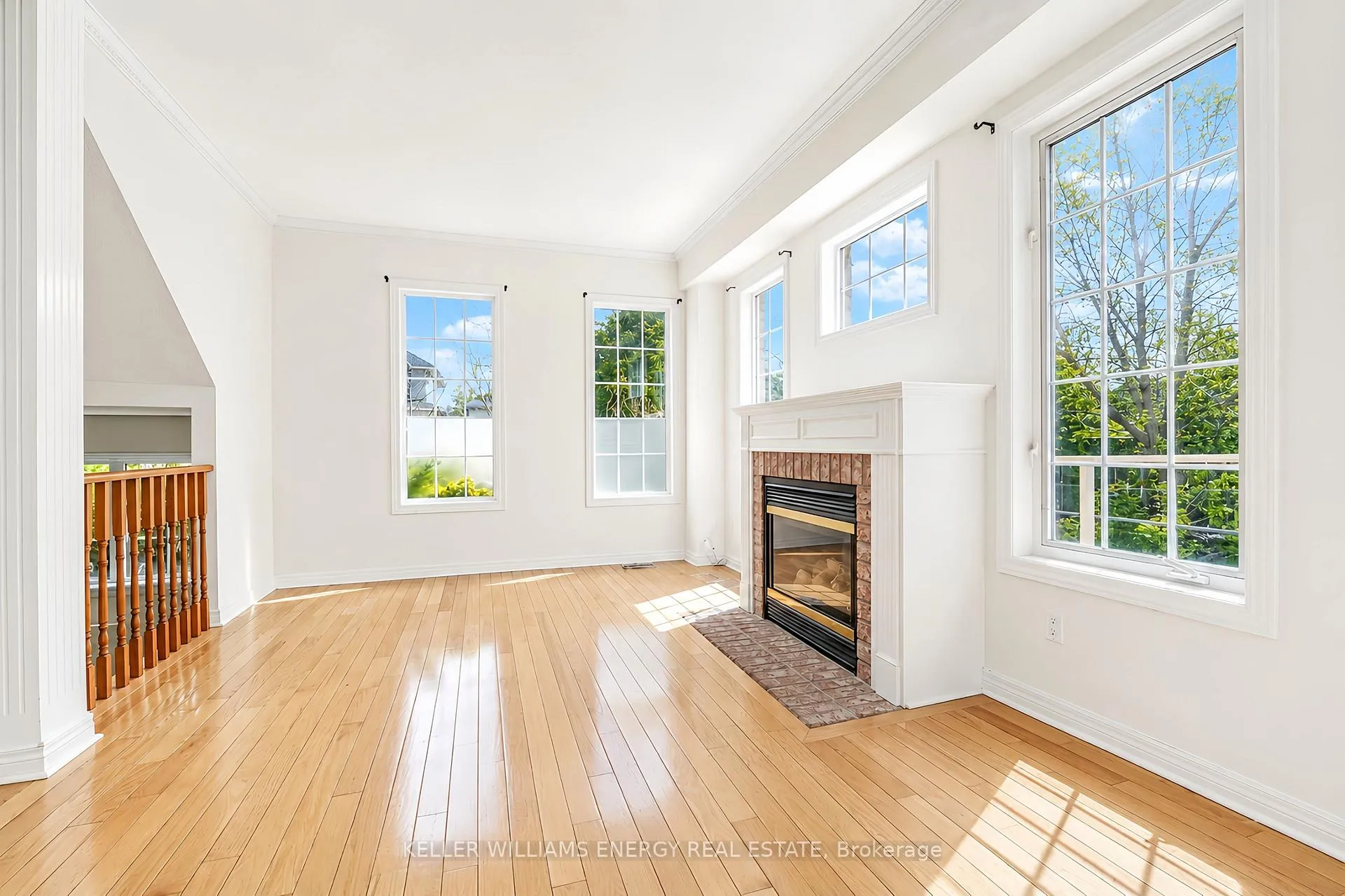 Photo 6 of 51 Divine Drive, Whitby, Rolling Acres — HOMEH