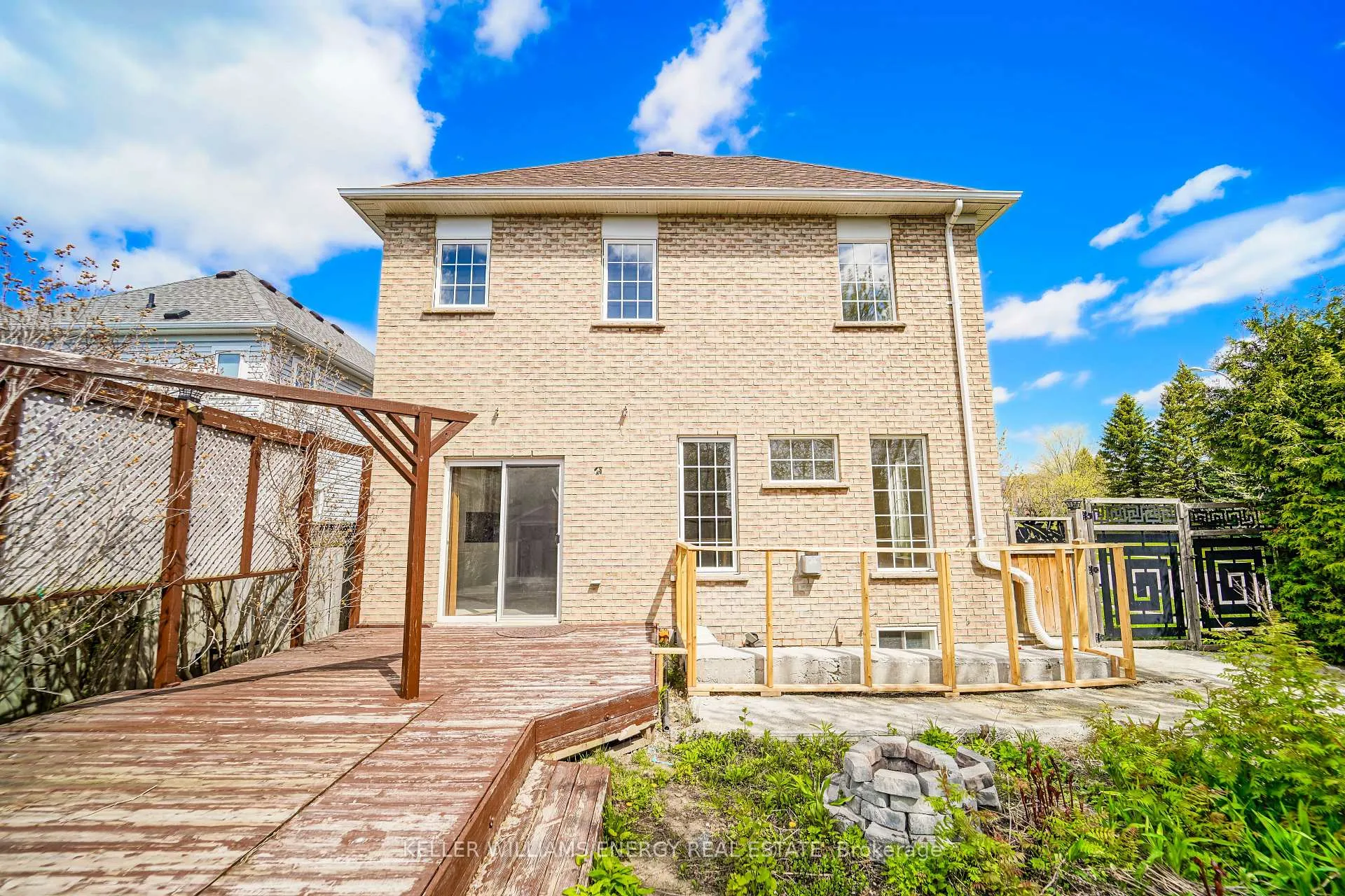 Photo 34 of 51 Divine Drive, Whitby, Rolling Acres — HOMEH