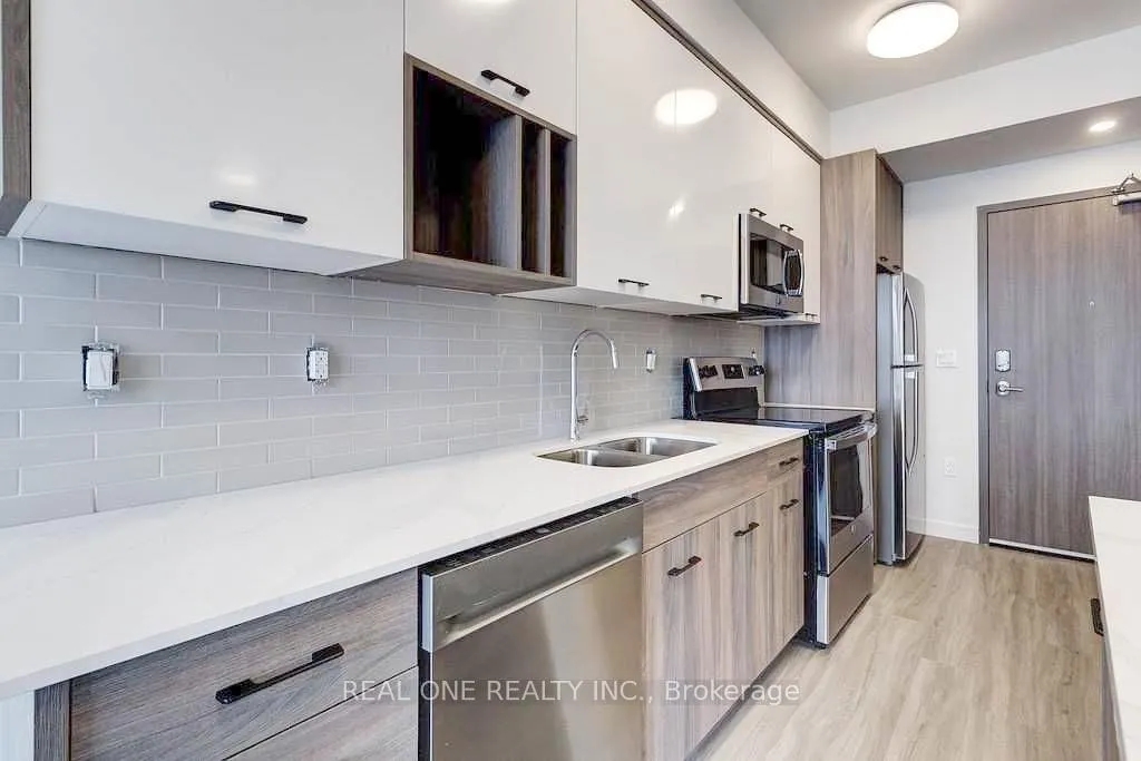Photo 5 of Unit 1706, 49 Walnut Street S, Hamilton, Corktown — HOMEH