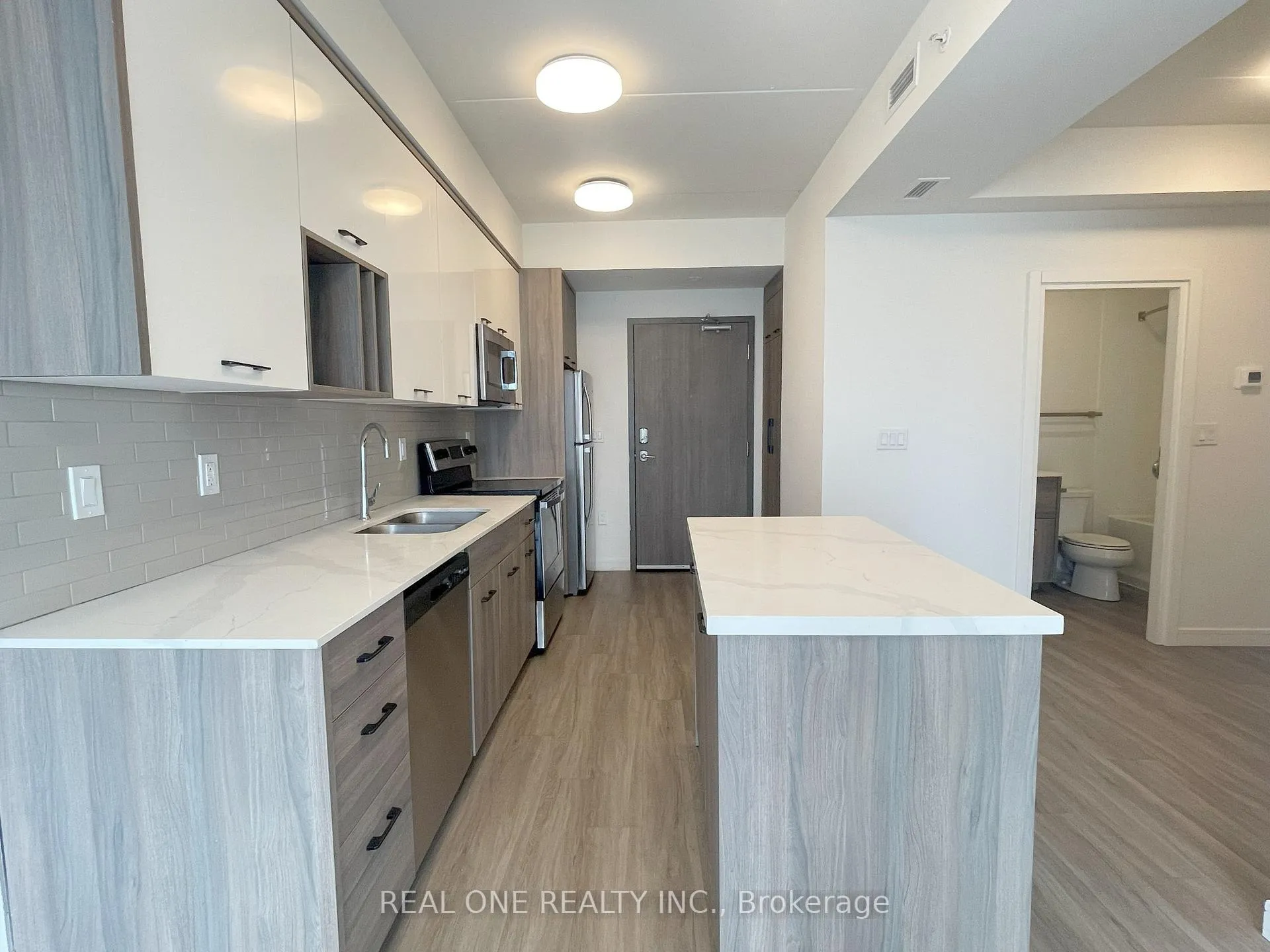 Photo 6 of Unit 1706, 49 Walnut Street S, Hamilton, Corktown — HOMEH