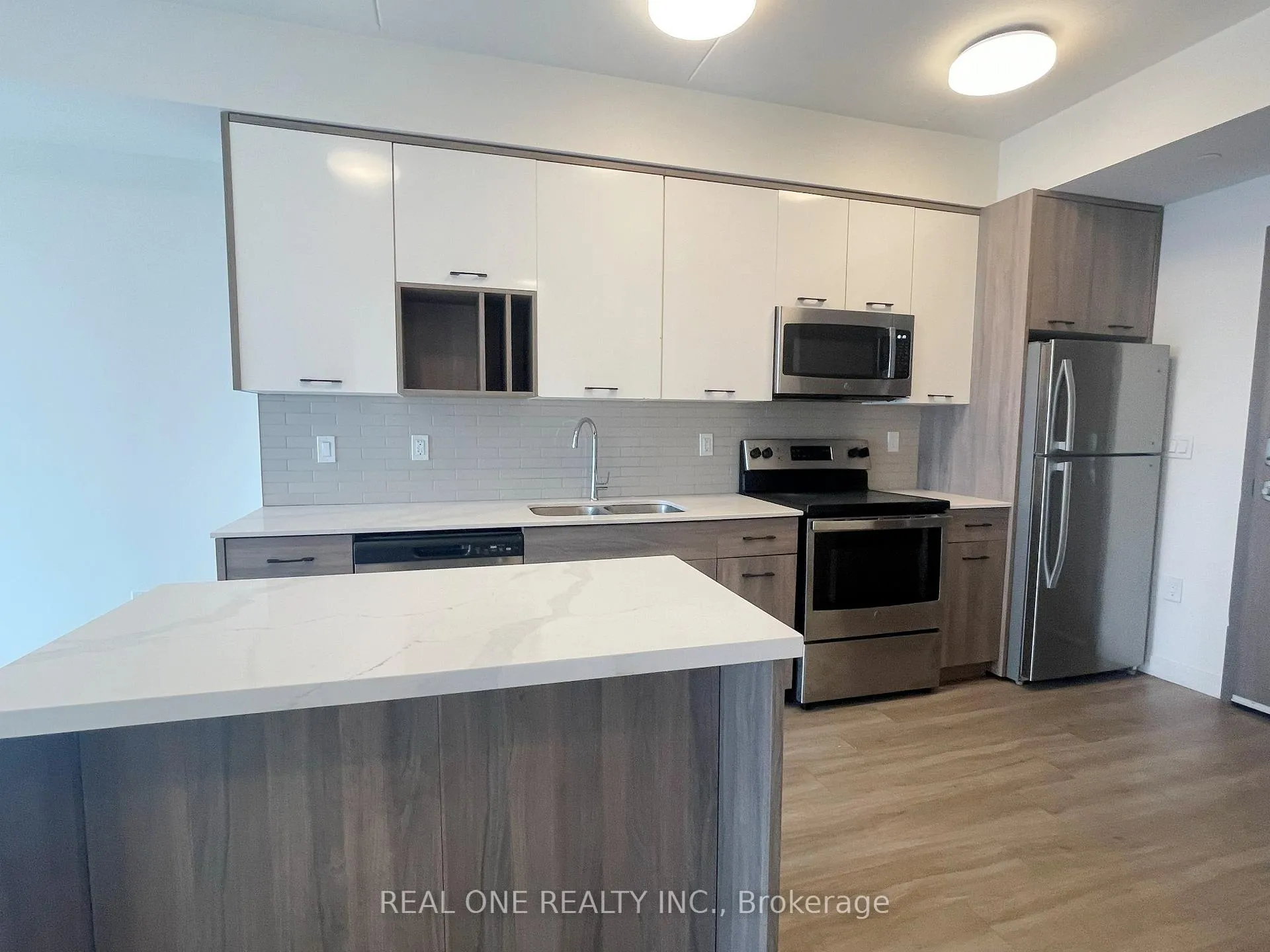 Photo 8 of Unit 1706, 49 Walnut Street S, Hamilton, Corktown — HOMEH
