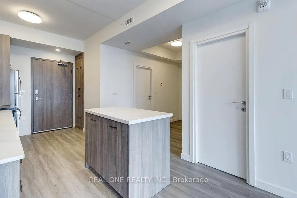 Photo 12 of Unit 1706, 49 Walnut Street S, Hamilton, Corktown — HOMEH