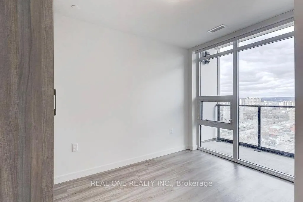 Photo 21 of Unit 1706, 49 Walnut Street S, Hamilton, Corktown — HOMEH