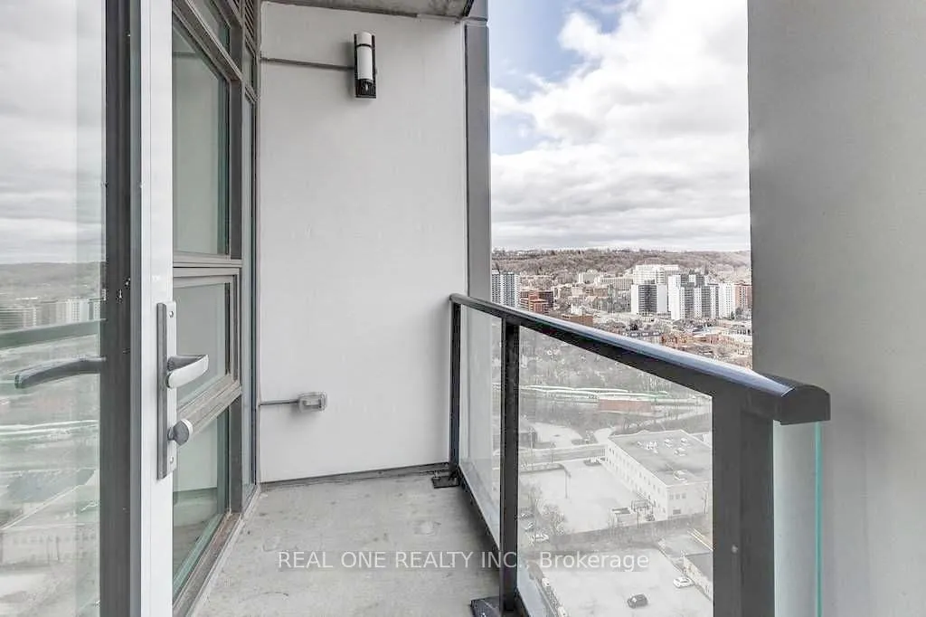 Photo 27 of Unit 1706, 49 Walnut Street S, Hamilton, Corktown — HOMEH