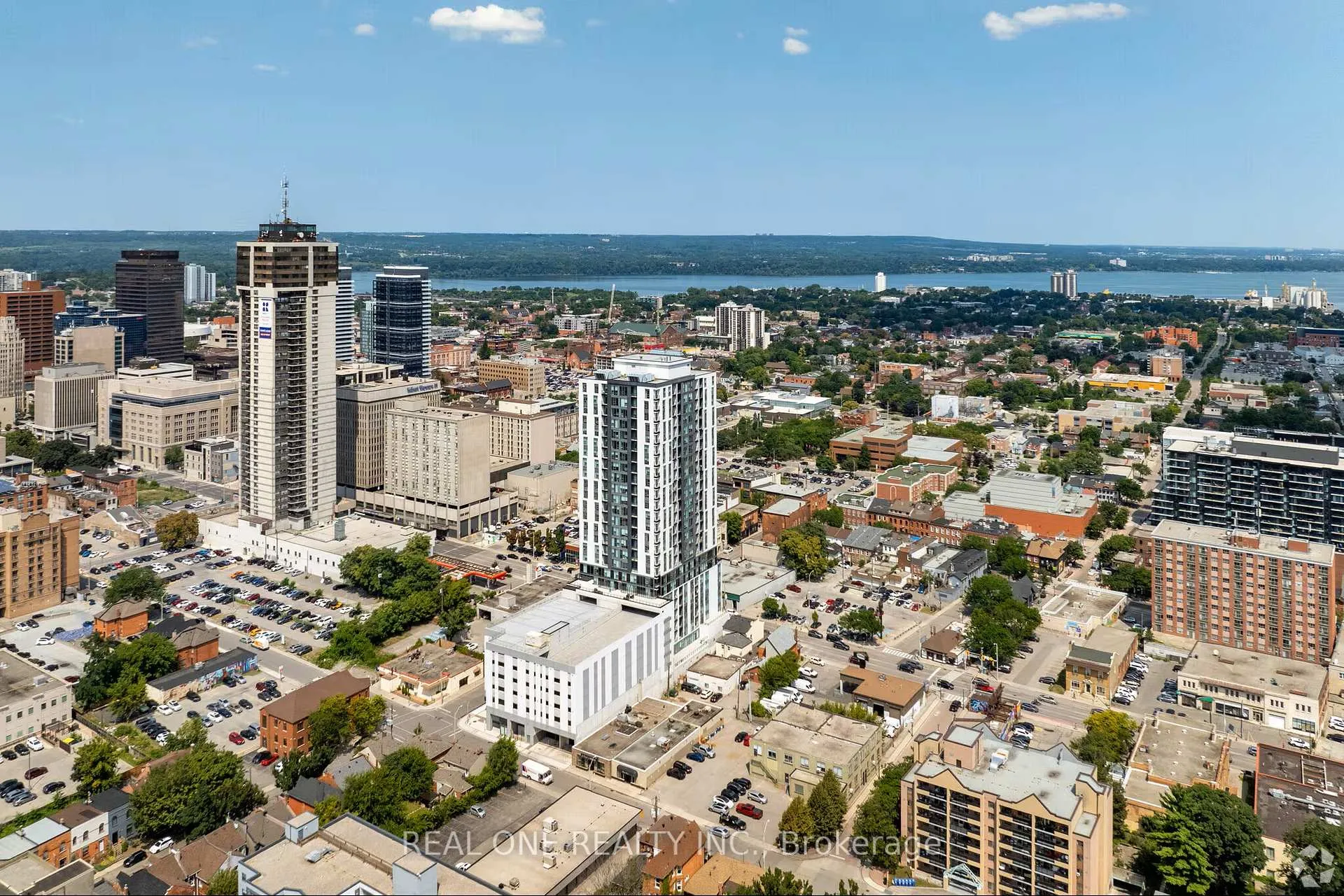 Photo 29 of Unit 1706, 49 Walnut Street S, Hamilton, Corktown — HOMEH