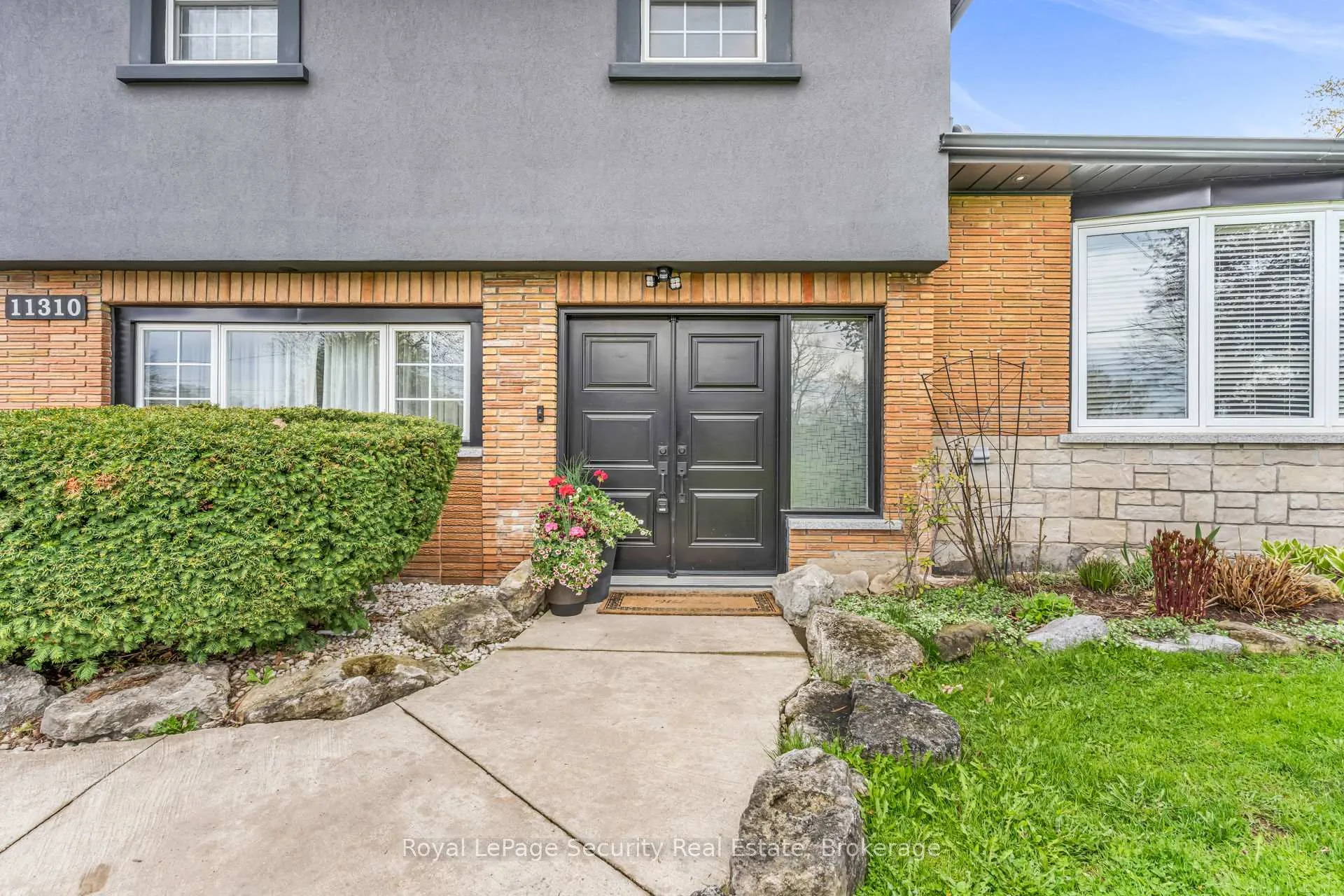 Photo 4 of 11310 Trafalgar Road, Halton Hills, Stewarttown — HOMEH