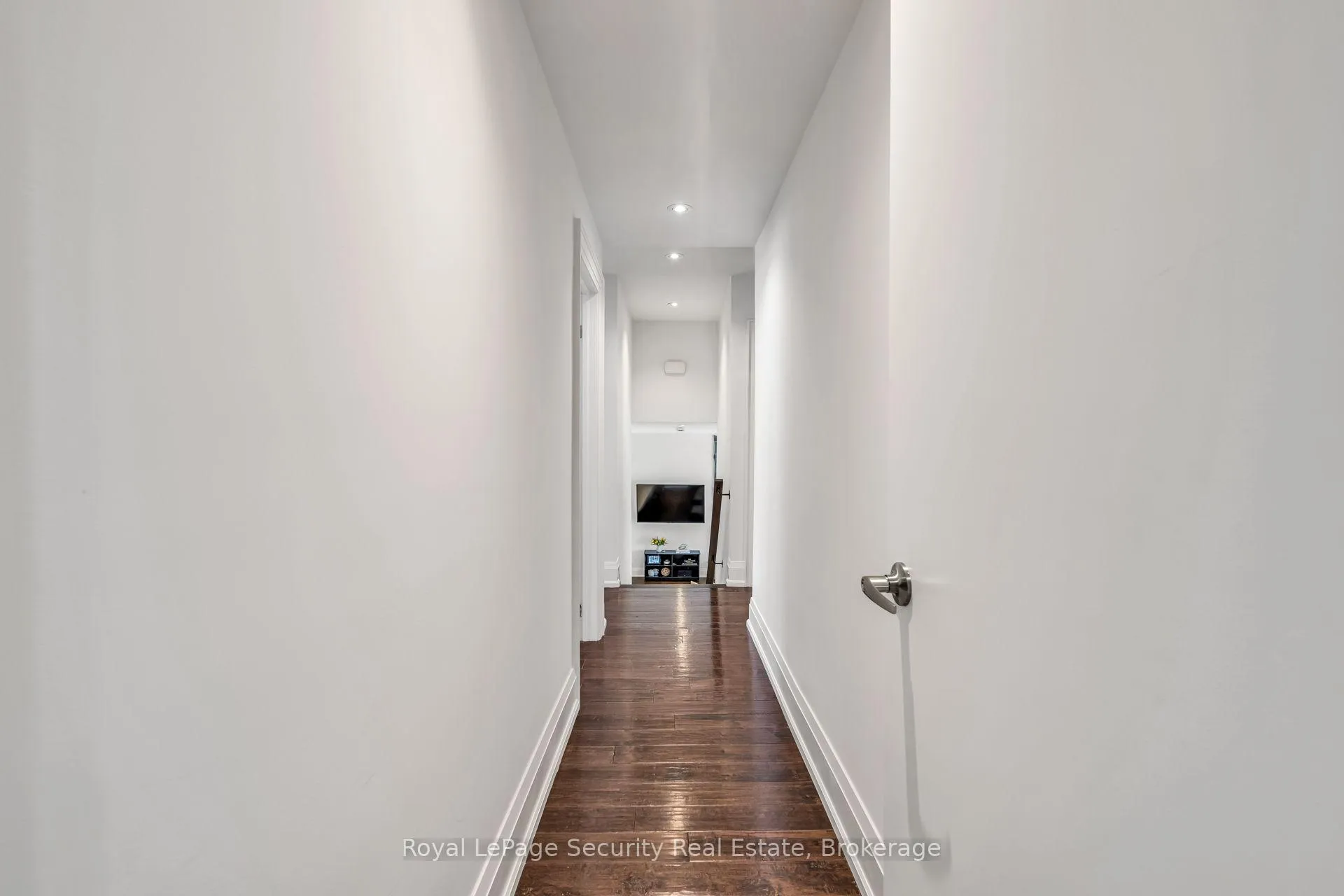 Photo 24 of 11310 Trafalgar Road, Halton Hills, Stewarttown — HOMEH