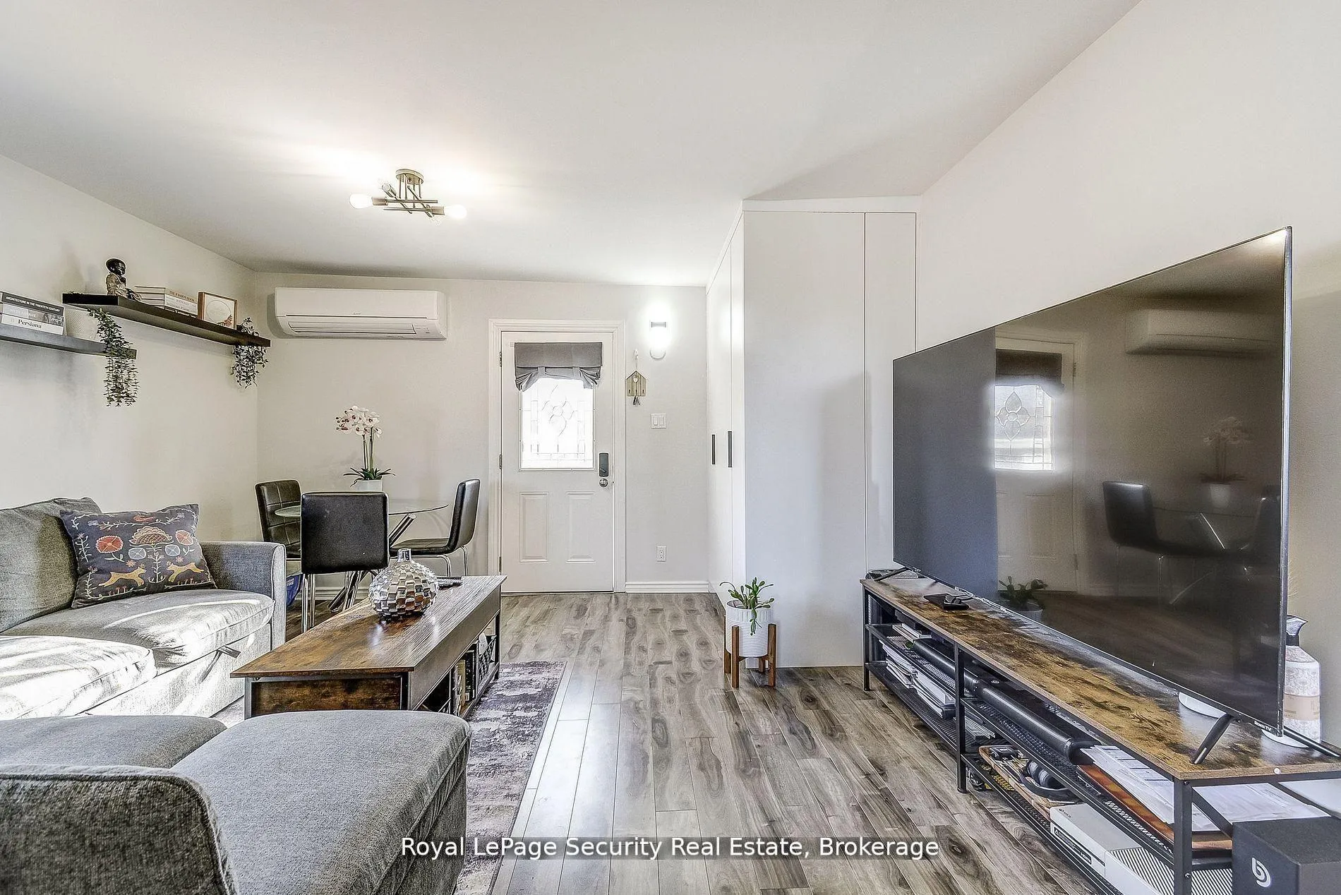 Photo 43 of 11310 Trafalgar Road, Halton Hills, Stewarttown — HOMEH