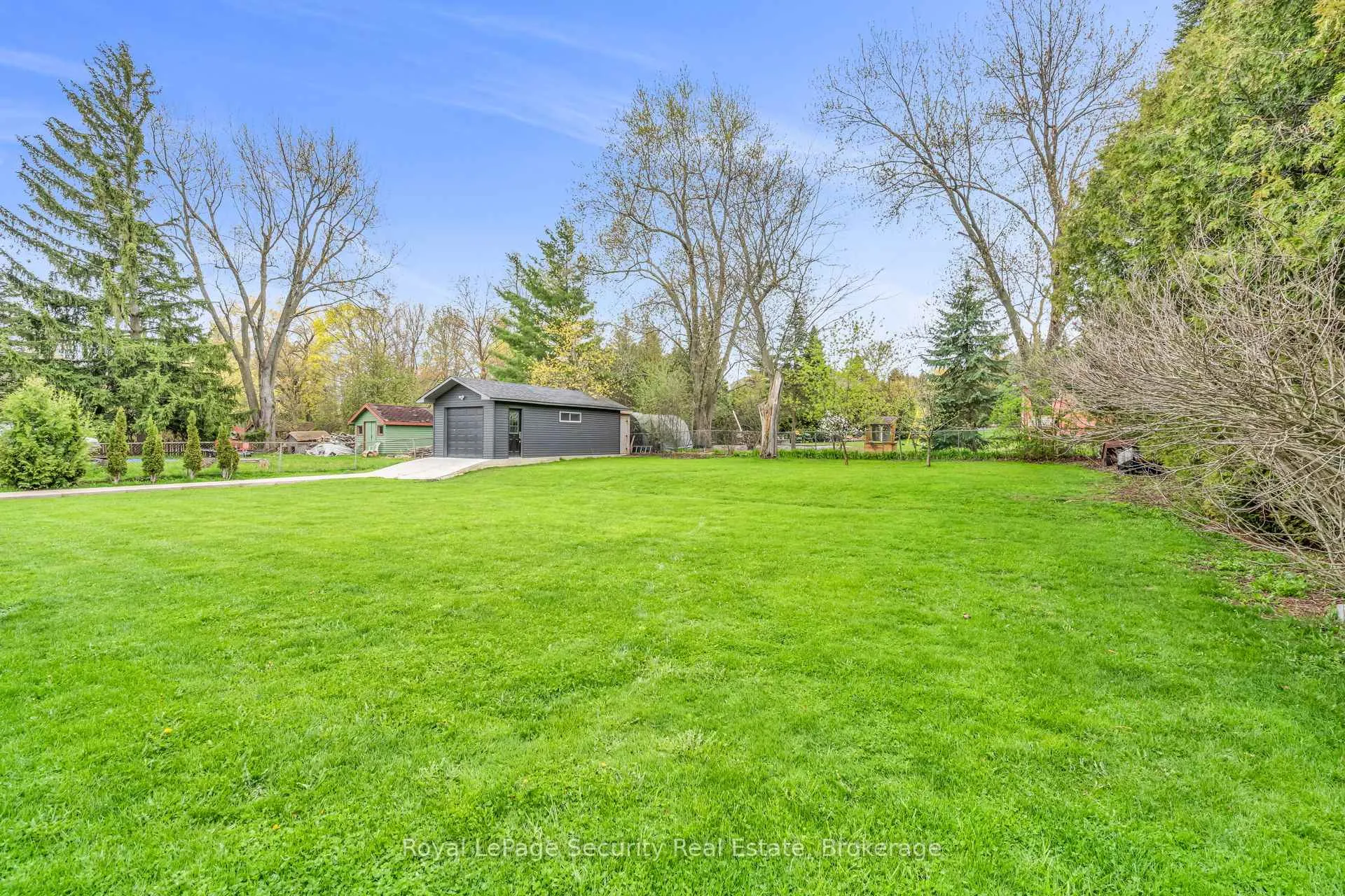 Photo 44 of 11310 Trafalgar Road, Halton Hills, Stewarttown — HOMEH