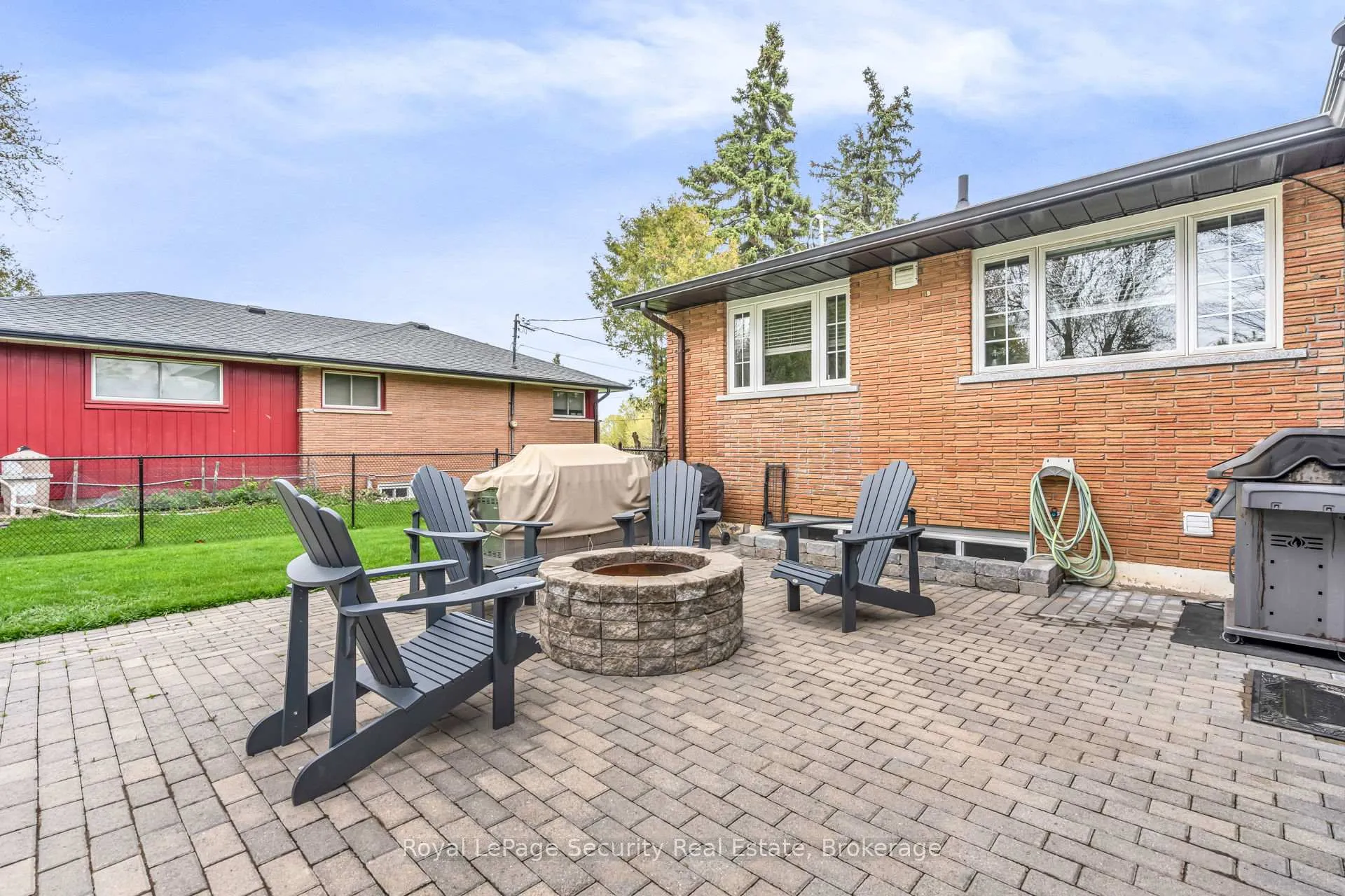 Photo 49 of 11310 Trafalgar Road, Halton Hills, Stewarttown — HOMEH