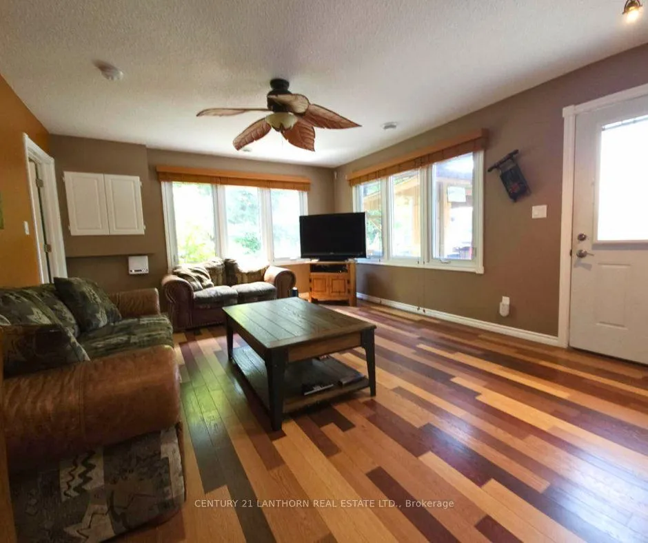 Photo 8 of 133 Carleton Cove, Belleville, Thurlow Ward — HOMEH