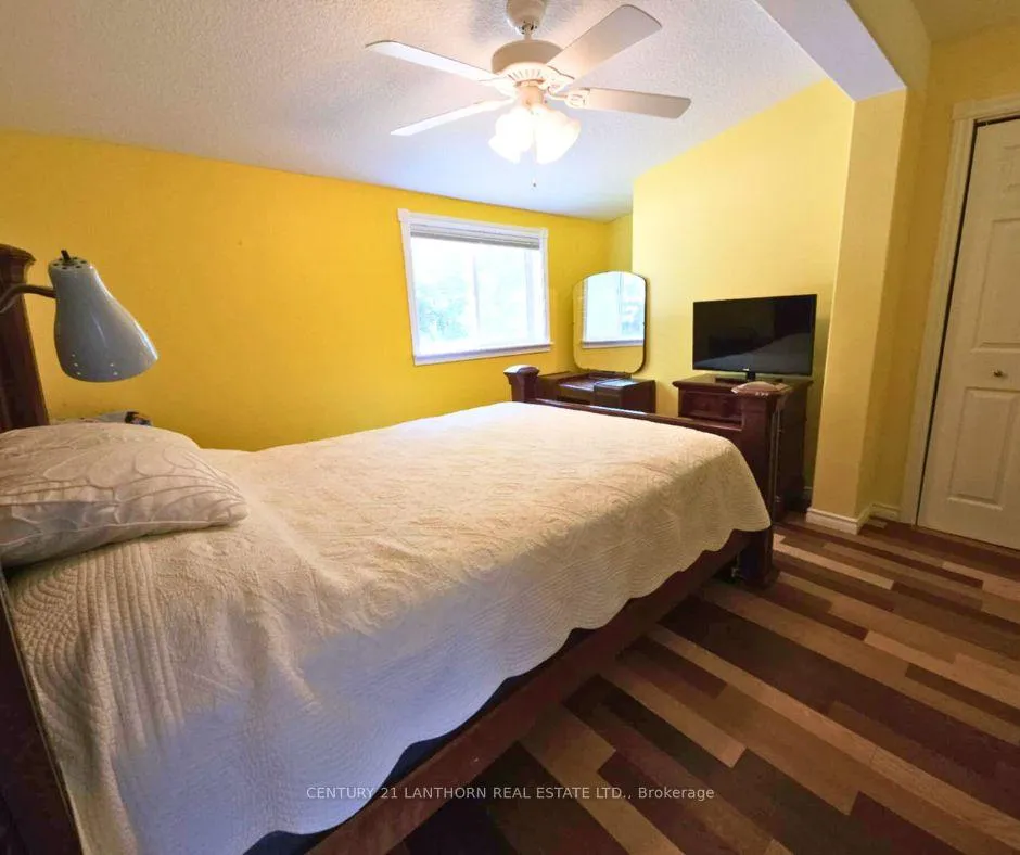 Photo 12 of 133 Carleton Cove, Belleville, Thurlow Ward — HOMEH