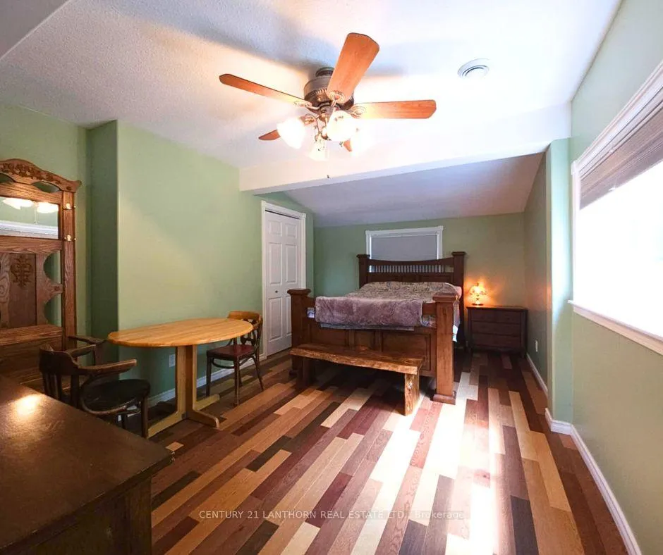 Photo 13 of 133 Carleton Cove, Belleville, Thurlow Ward — HOMEH