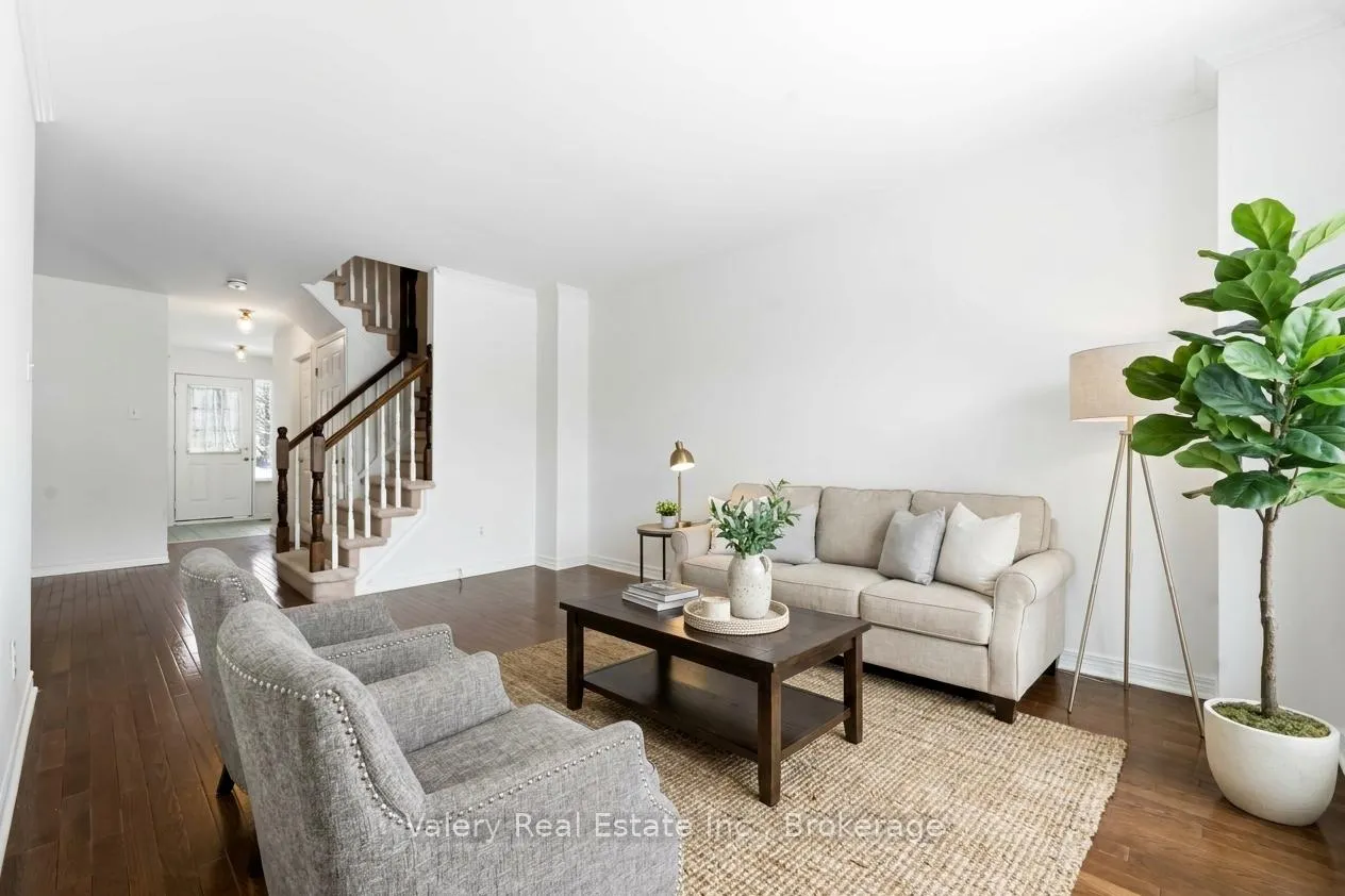Photo 7 of 62 Astoria Crescent, Ottawa, Barrhaven East — HOMEH