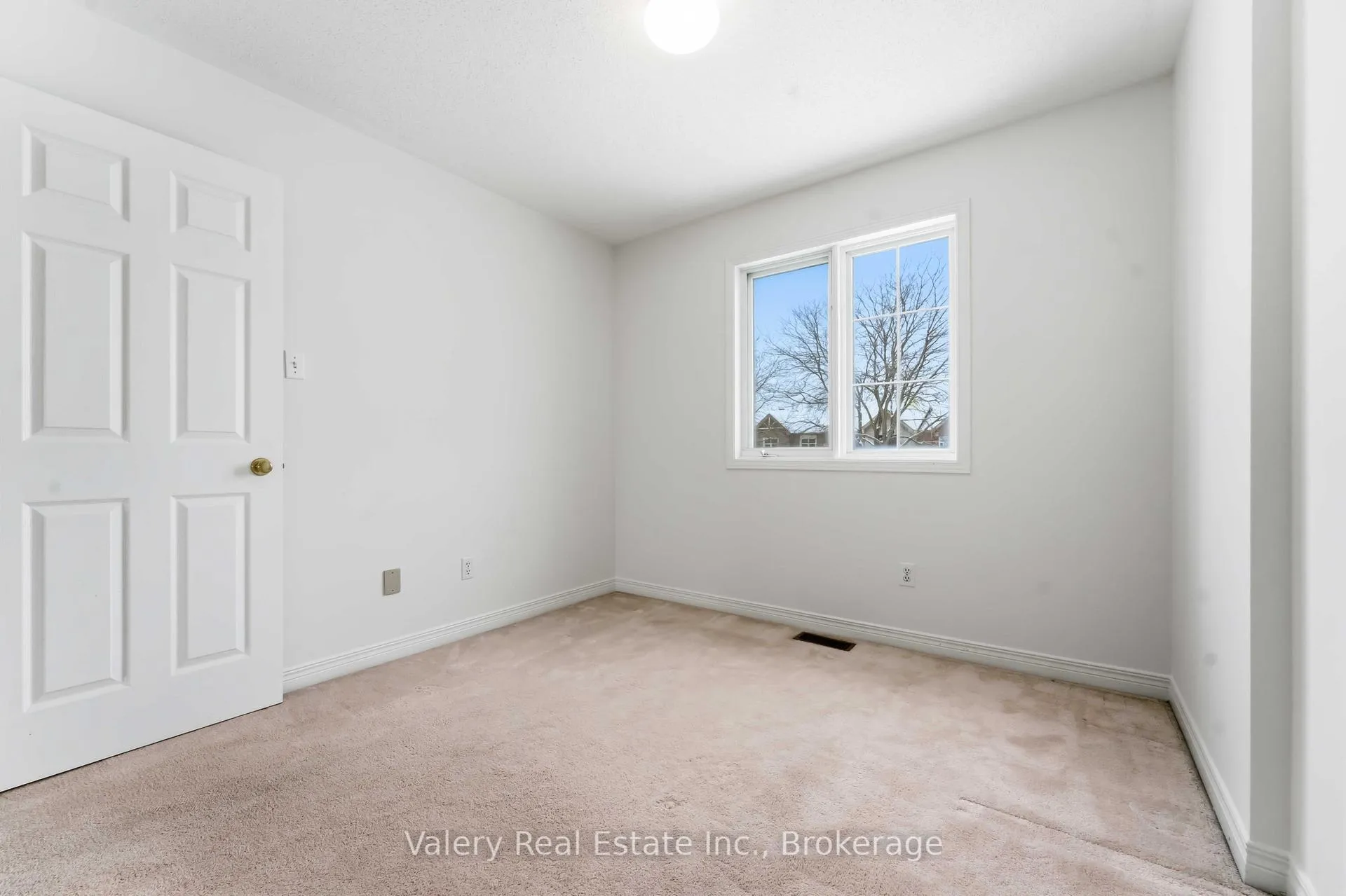 Photo 26 of 62 Astoria Crescent, Ottawa, Barrhaven East — HOMEH