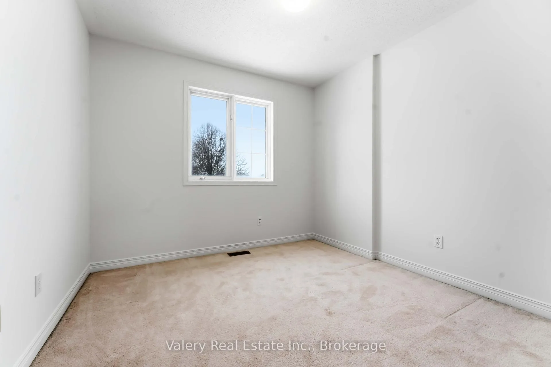 Photo 27 of 62 Astoria Crescent, Ottawa, Barrhaven East — HOMEH
