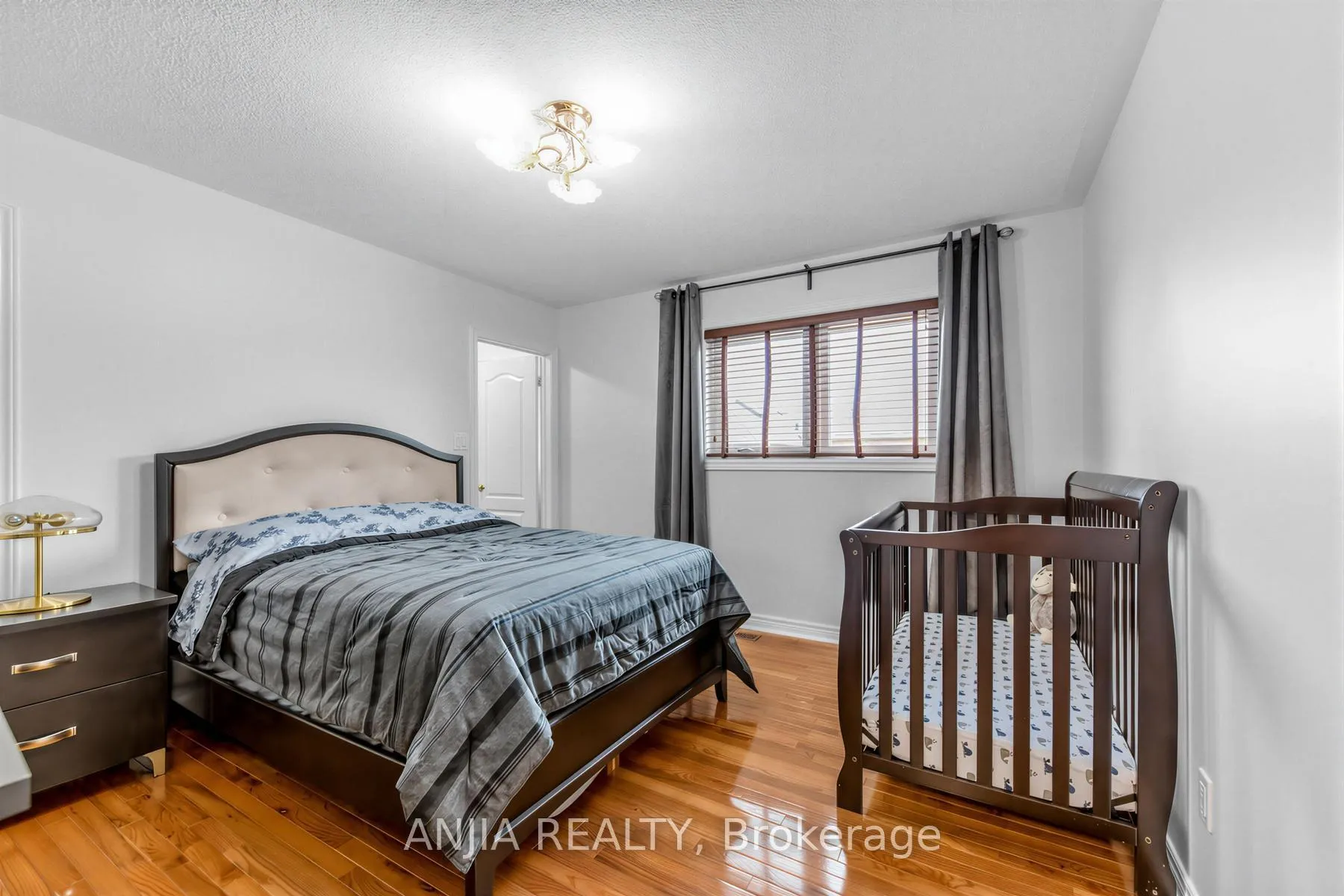 Photo 28 of 54 Stoneheath Crescent, Markham, Cachet — HOMEH