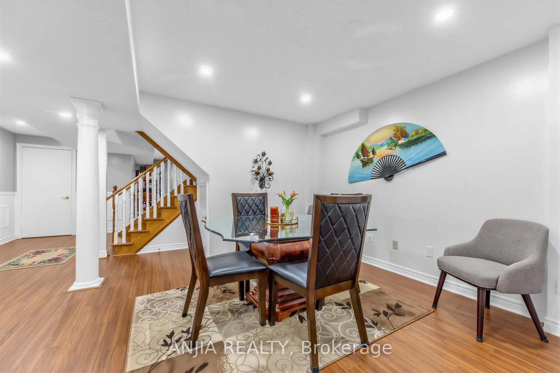 Photo 32 of 54 Stoneheath Crescent, Markham, Cachet — HOMEH