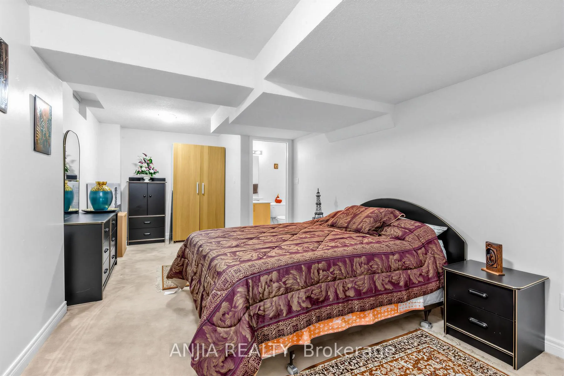 Photo 33 of 54 Stoneheath Crescent, Markham, Cachet — HOMEH