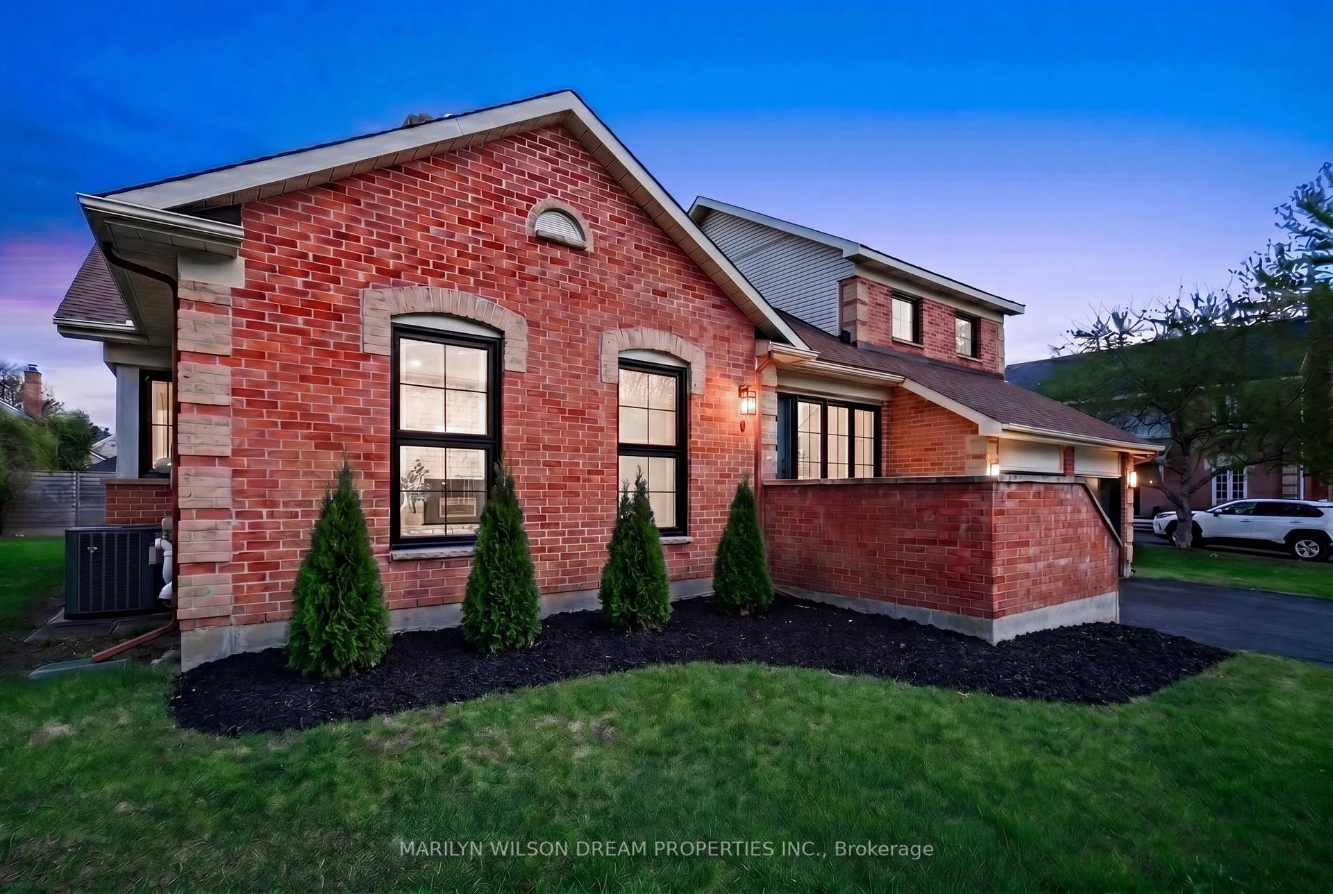 Photo 3 of 8 Belton Avenue, Ottawa, Stittsville (Central) — HOMEH