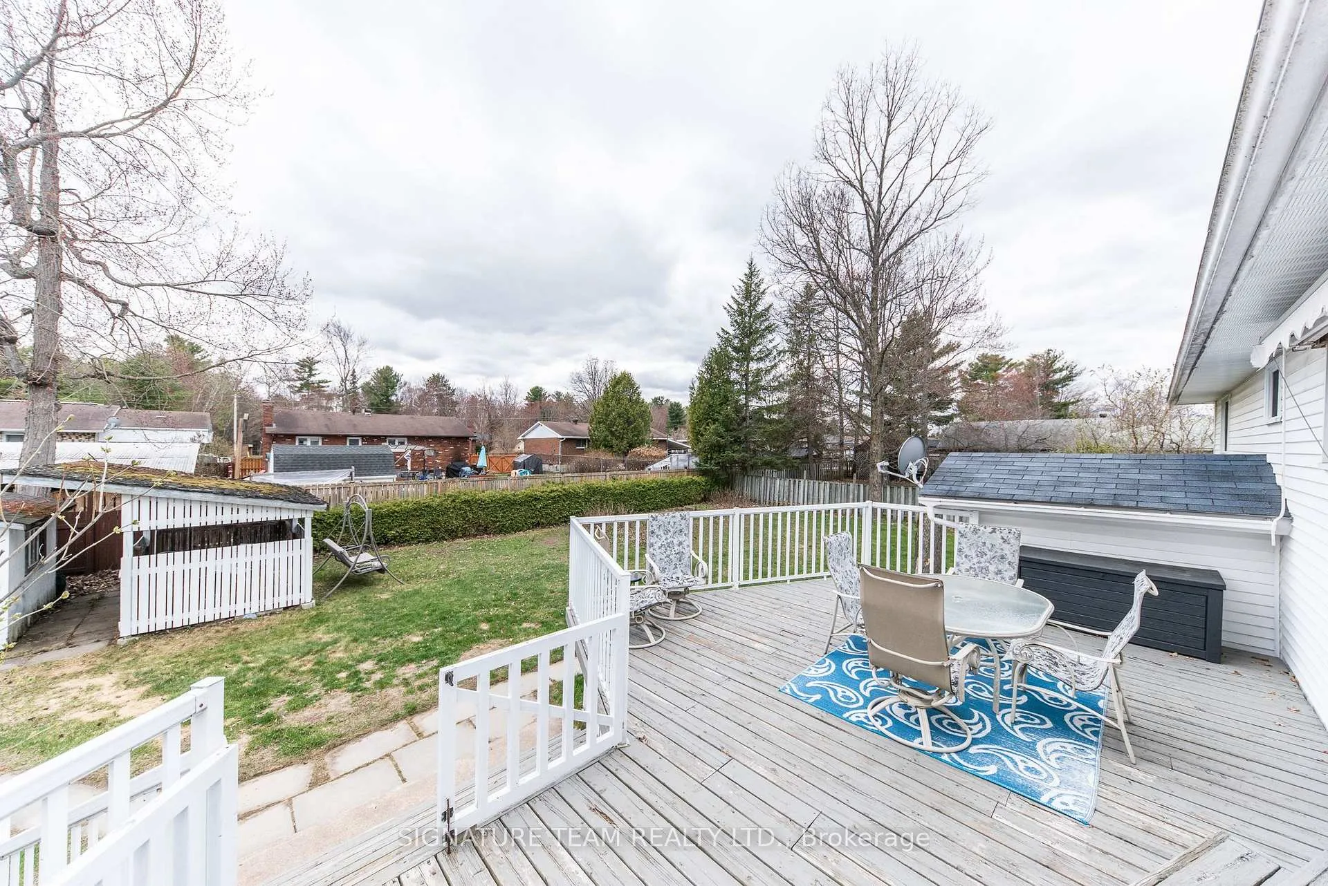 Photo 5 of 2 Lisa Crescent, Petawawa — HOMEH