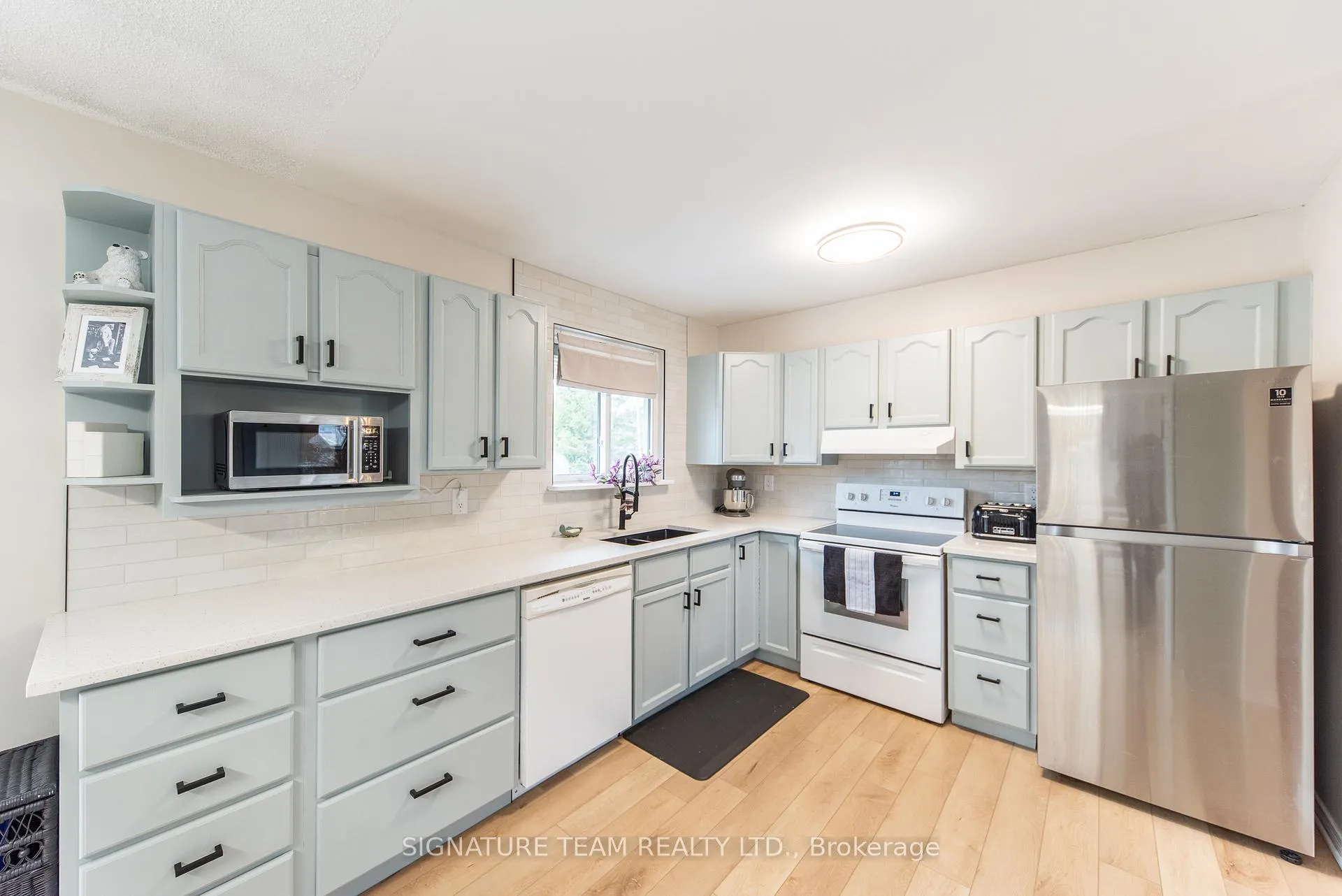Photo 15 of 2 Lisa Crescent, Petawawa — HOMEH